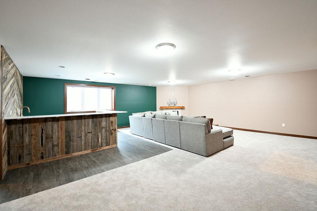 2017 single family home for sale at 1220 Legion Lane W in West Fargo, ND — 4 bed, 3 bath (photo 28 of 42)