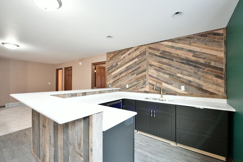 2017 single family home for sale at 1220 Legion Lane W in West Fargo, ND — 4 bed, 3 bath (photo 31 of 42)