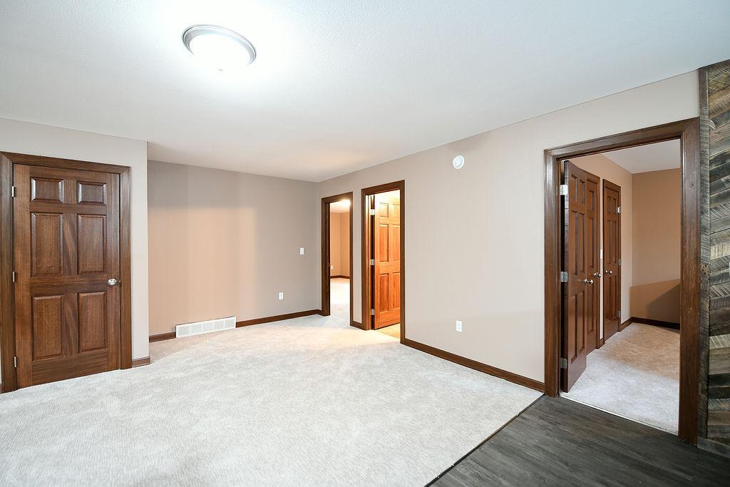 2017 single family home for sale at 1220 Legion Lane W in West Fargo, ND — 4 bed, 3 bath (photo 33 of 42)