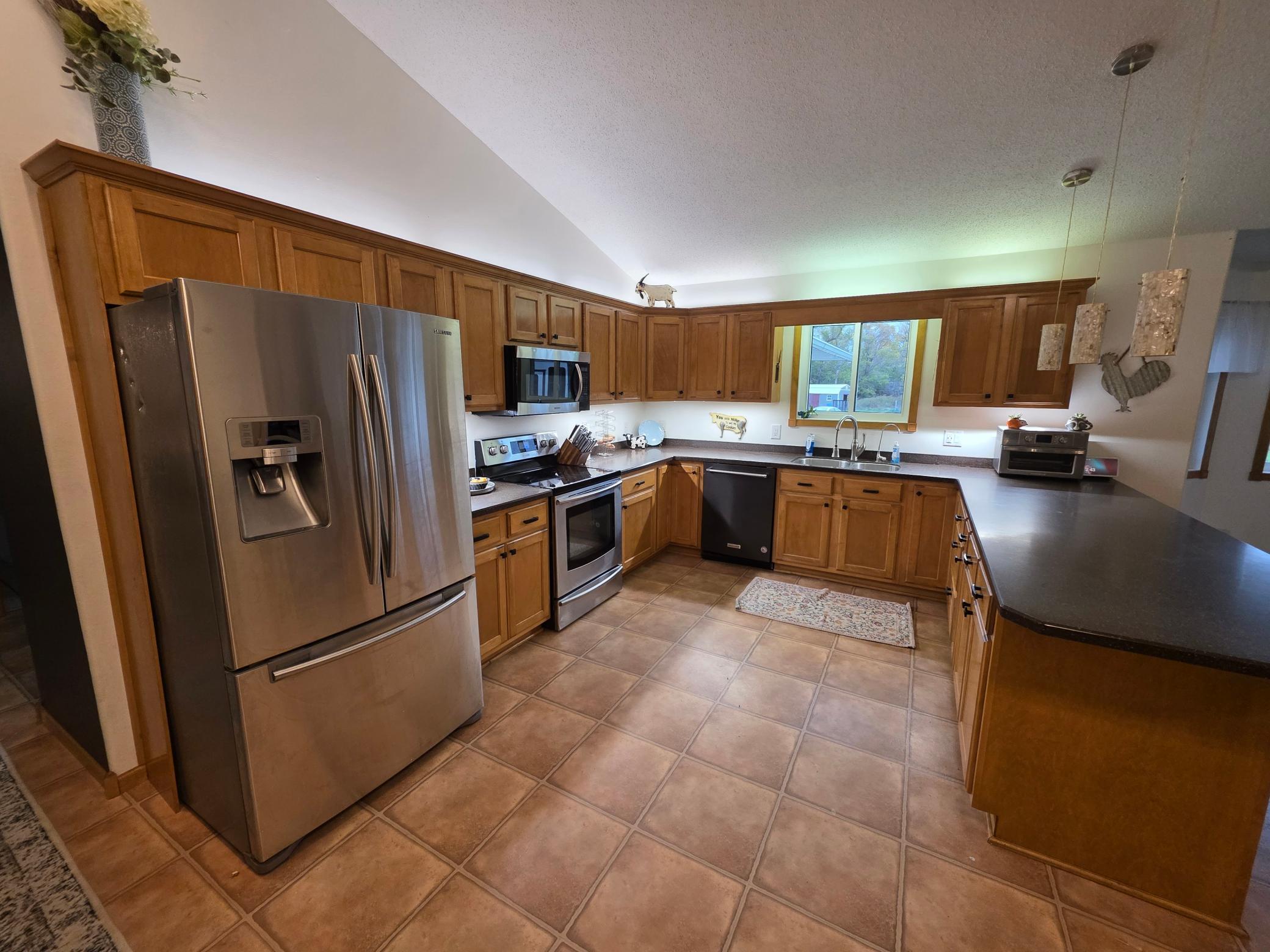 2003 single family home for sale at 19772 160th Street N in Borup, MN — 4 bed, 2 bath (photo 18 of 48)