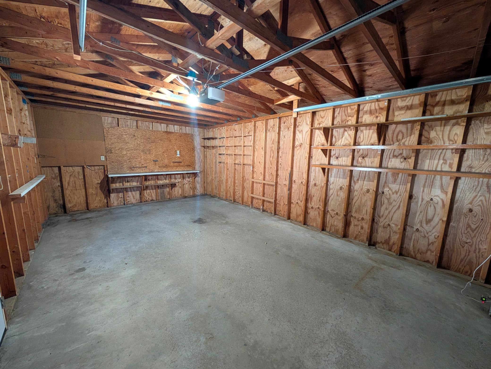1955 single family home for sale at 717 20th Street NW in Bemidji, MN — 3 bed, 1 bath (photo 19 of 49)