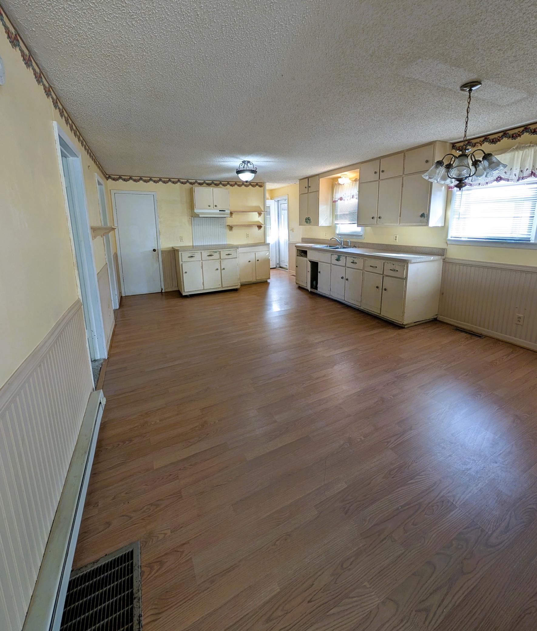 1955 single family home for sale at 717 20th Street NW in Bemidji, MN — 3 bed, 1 bath (photo 26 of 49)