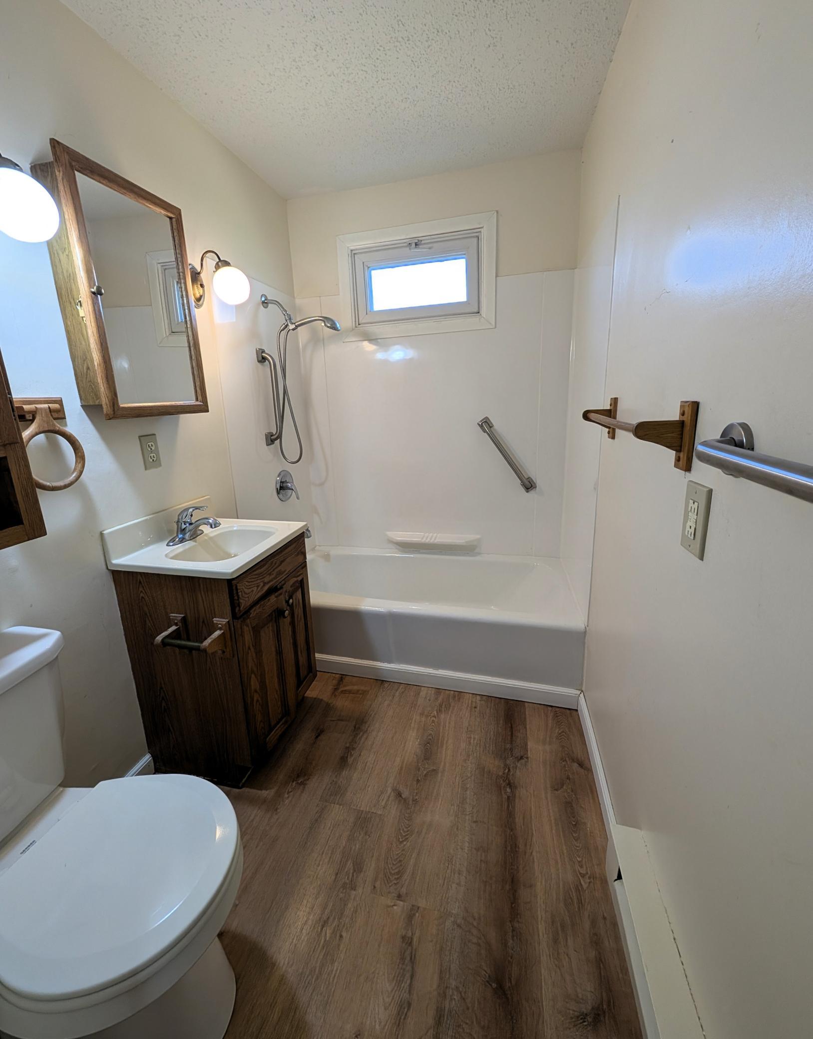 1955 single family home for sale at 717 20th Street NW in Bemidji, MN — 3 bed, 1 bath (photo 34 of 49)