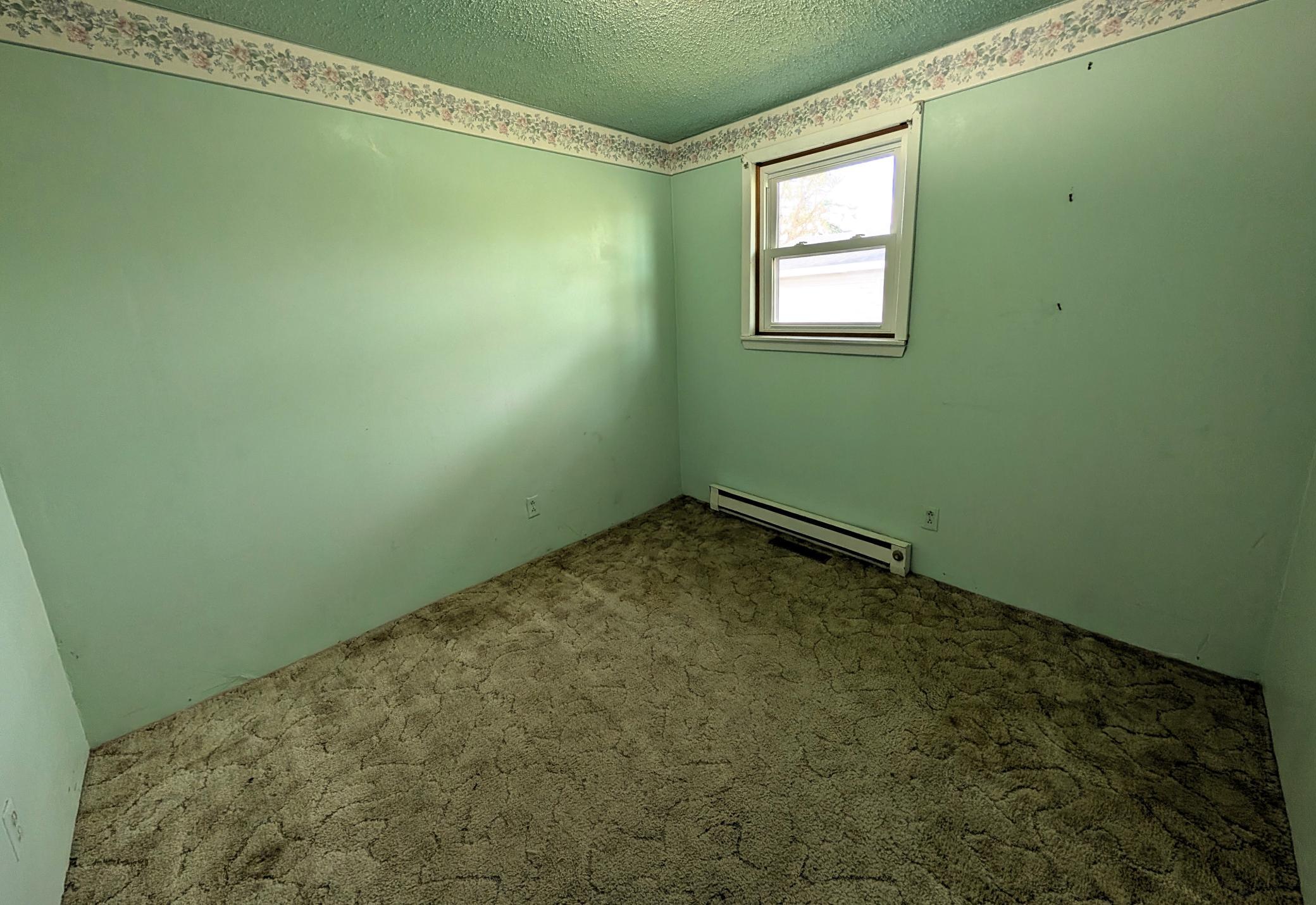 1955 single family home for sale at 717 20th Street NW in Bemidji, MN — 3 bed, 1 bath (photo 38 of 49)
