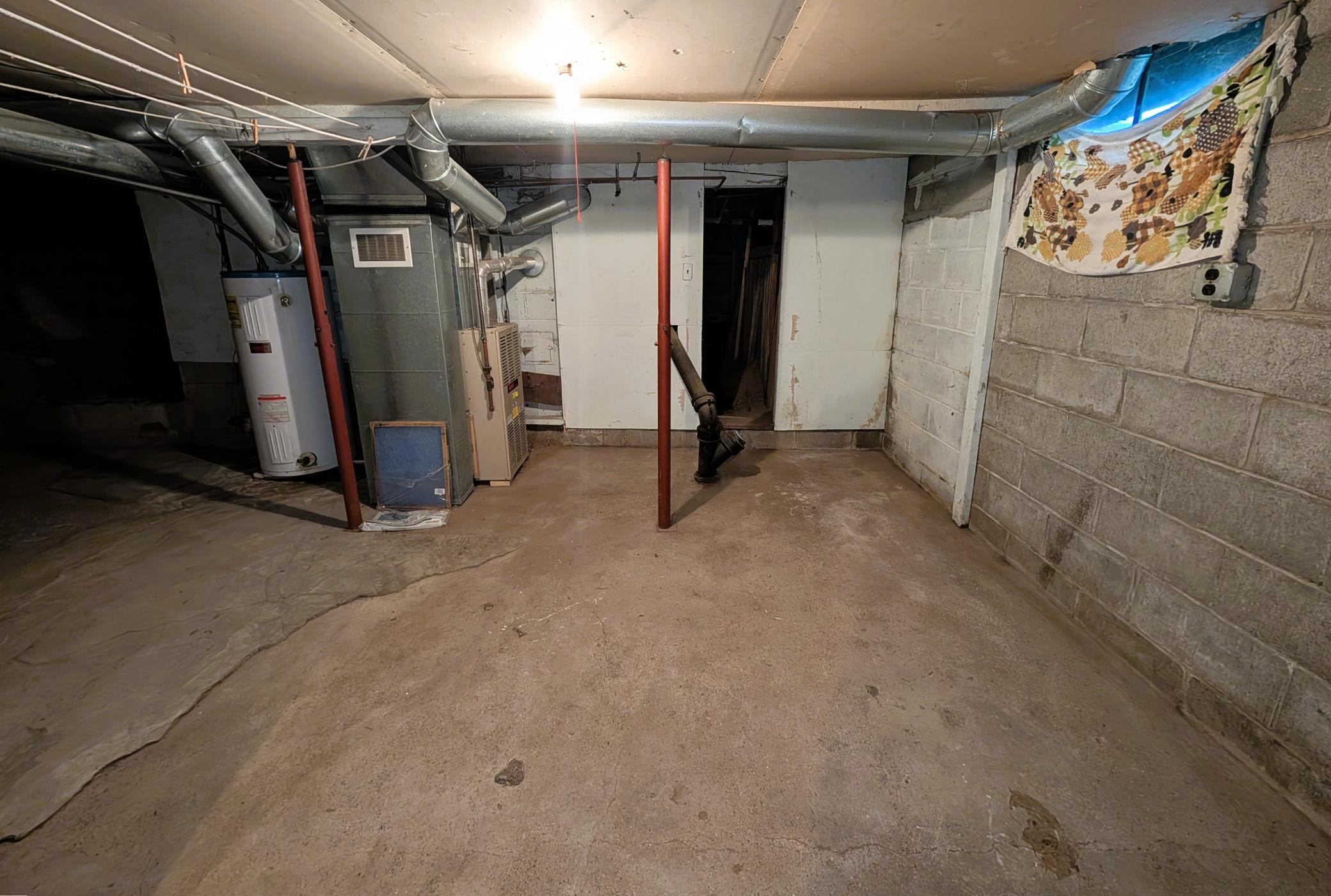 1955 single family home for sale at 717 20th Street NW in Bemidji, MN — 3 bed, 1 bath (photo 45 of 49)
