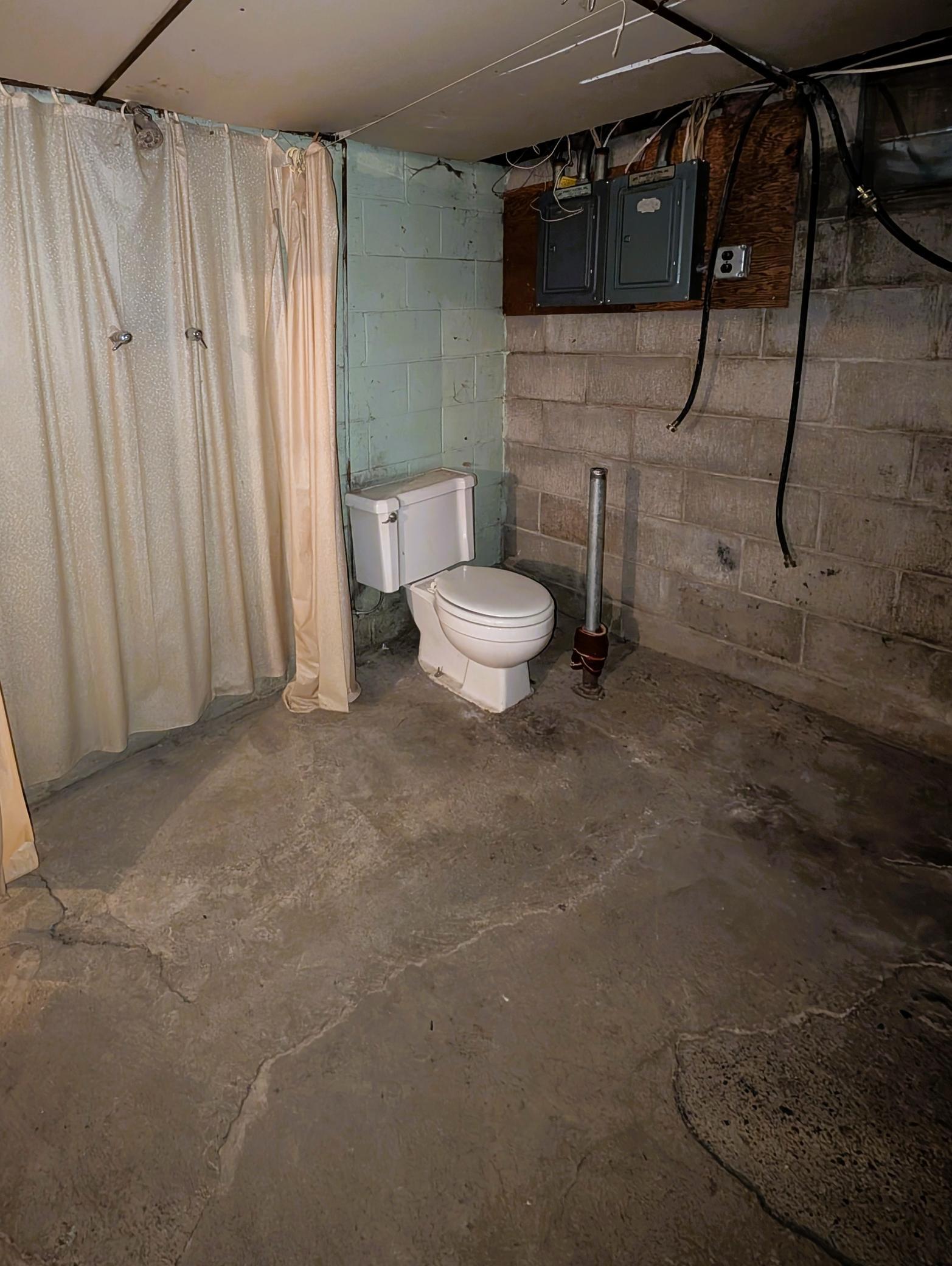 1955 single family home for sale at 717 20th Street NW in Bemidji, MN — 3 bed, 1 bath (photo 48 of 49)