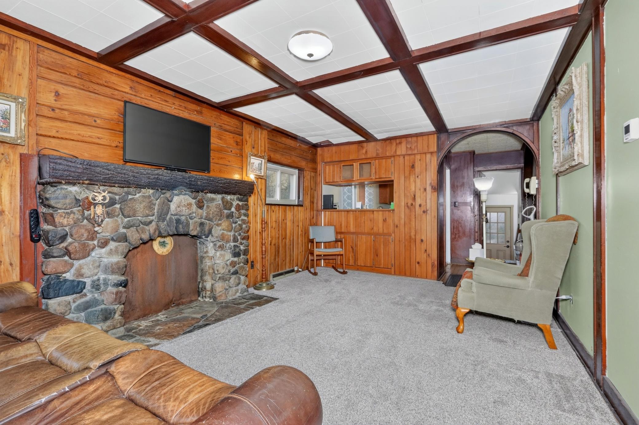 1933 single family home for sale at 307 Ottum Avenue in Bigfork, MN — 3 bed, 2 bath (photo 13 of 56)