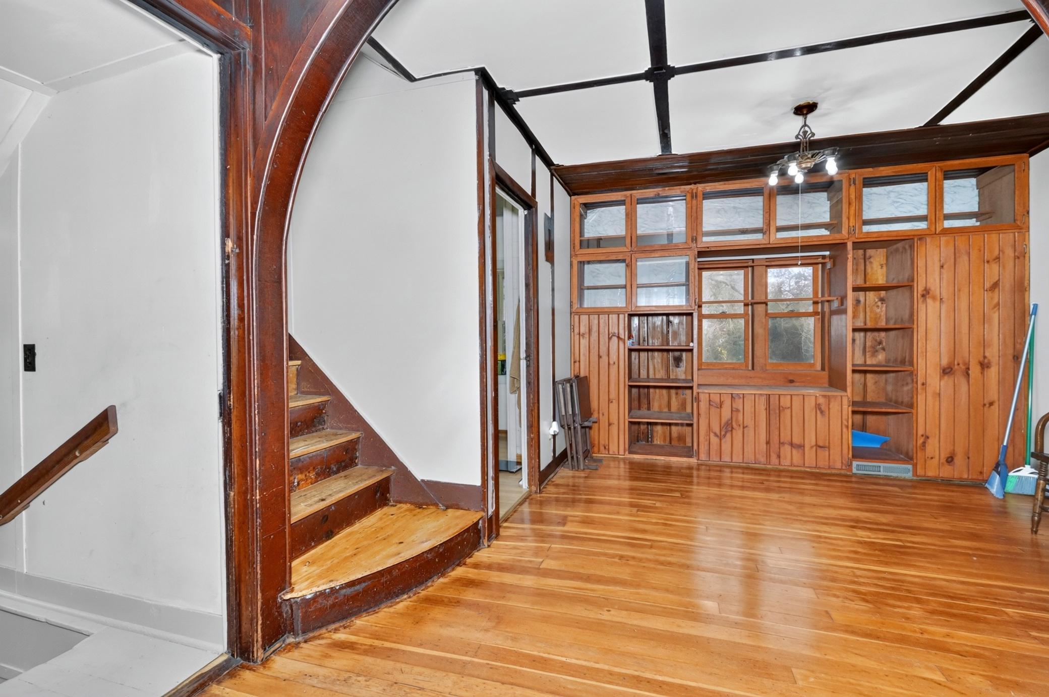 1933 single family home for sale at 307 Ottum Avenue in Bigfork, MN — 3 bed, 2 bath (photo 19 of 56)