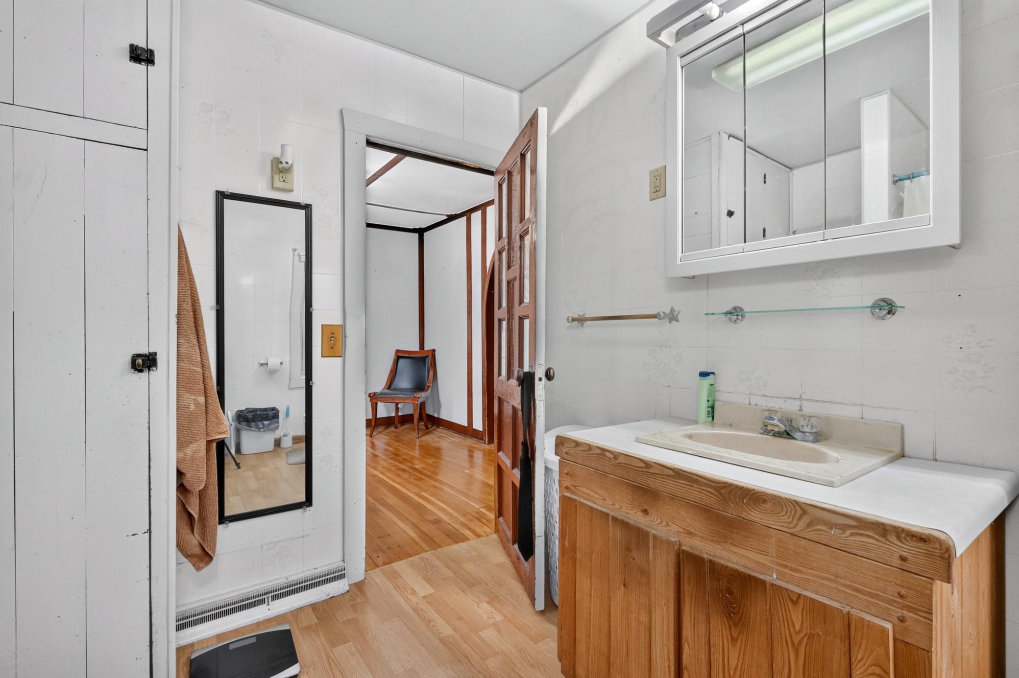 1933 single family home for sale at 307 Ottum Avenue in Bigfork, MN — 3 bed, 2 bath (photo 25 of 56)