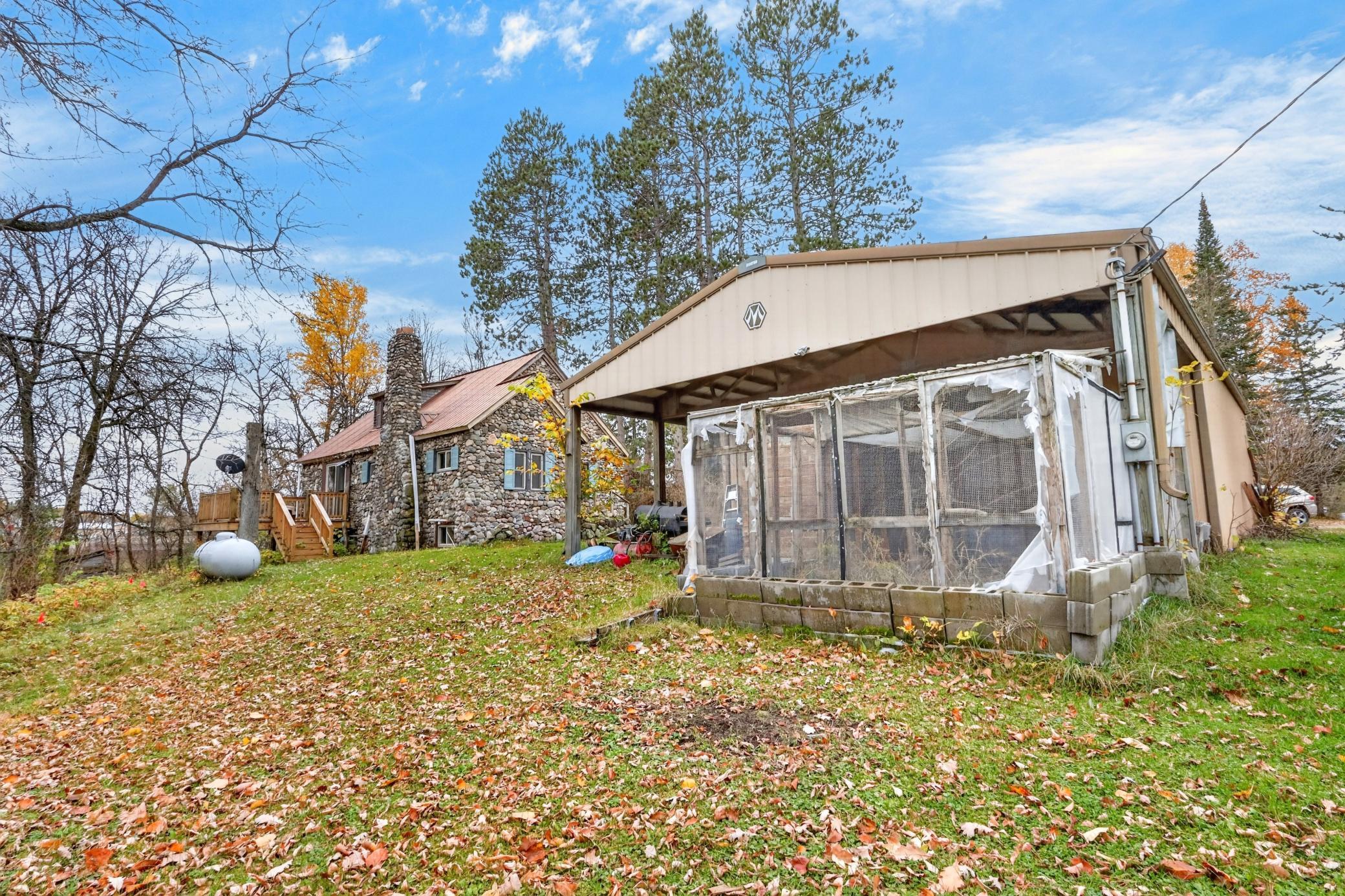 1933 single family home for sale at 307 Ottum Avenue in Bigfork, MN — 3 bed, 2 bath (photo 39 of 56)