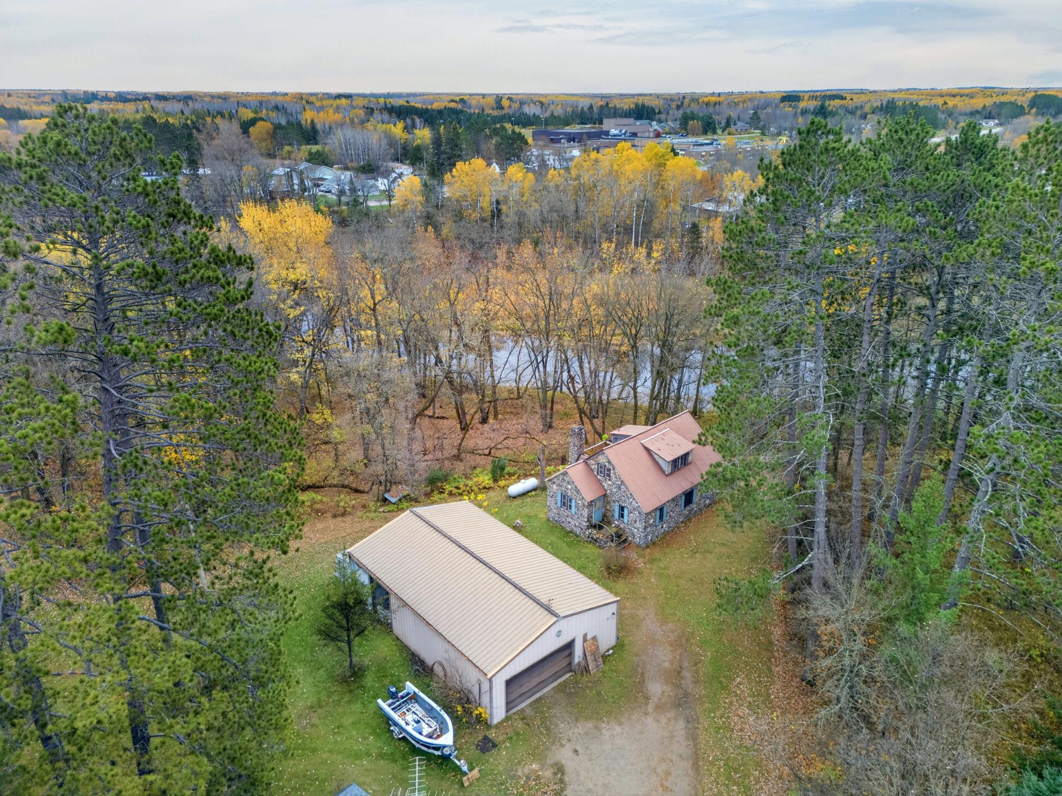 1933 single family home for sale at 307 Ottum Avenue in Bigfork, MN — 3 bed, 2 bath (photo 41 of 56)