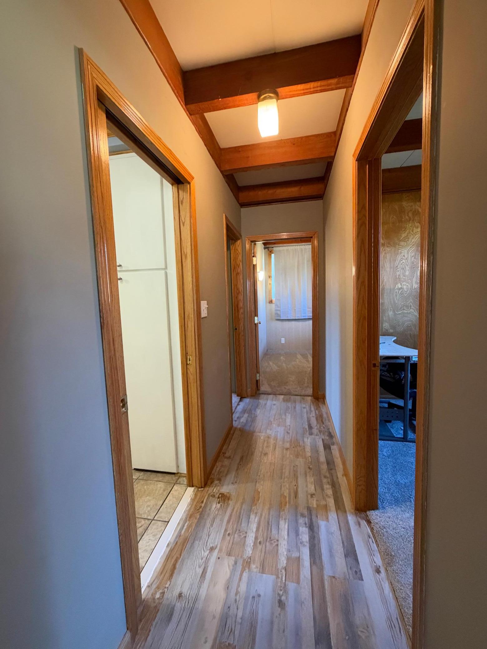 1955 single family home for sale at 525 State Avenue N in Thief River Falls, MN — 3 bed, 1 bath (photo 27 of 48)