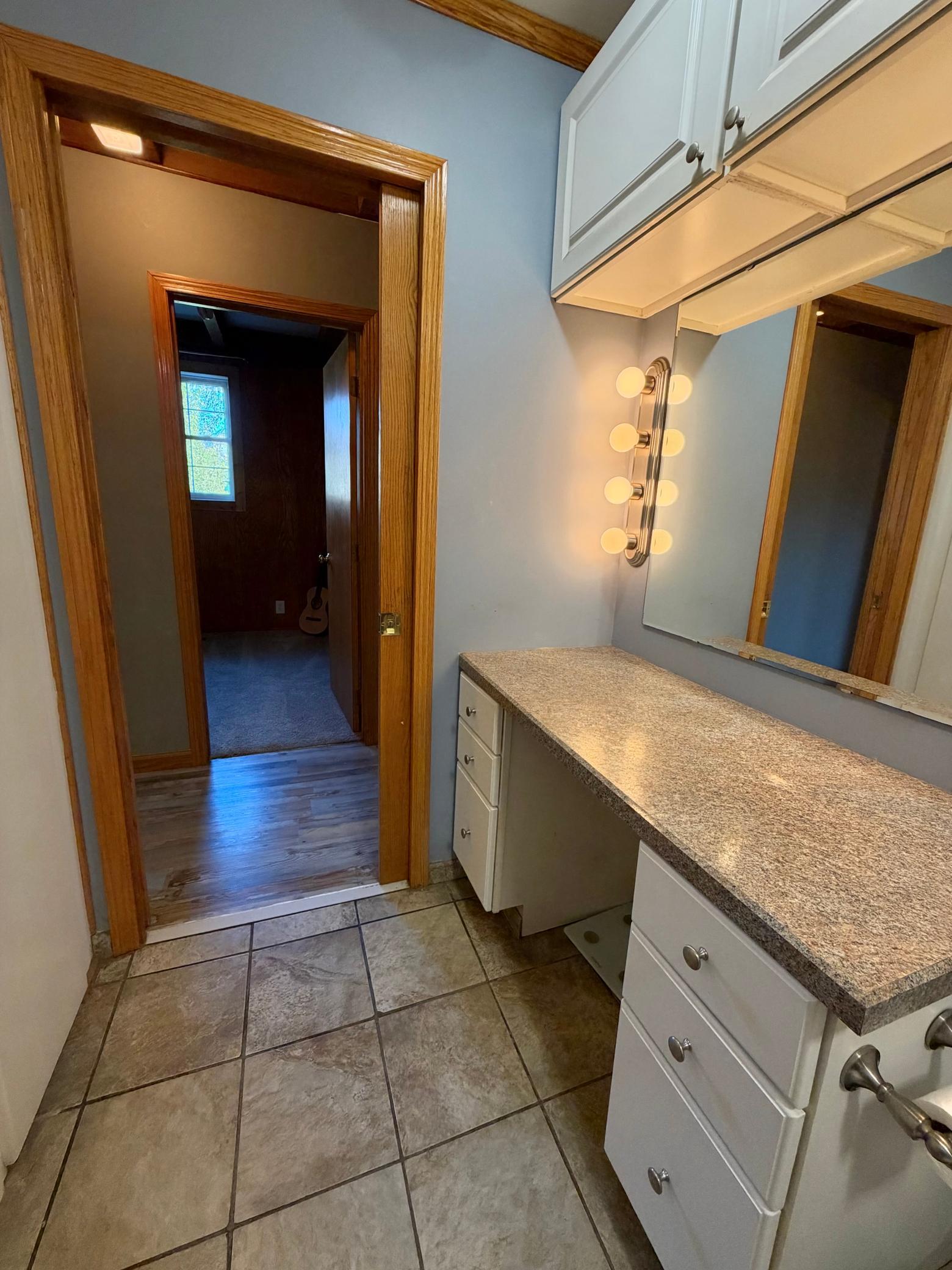 1955 single family home for sale at 525 State Avenue N in Thief River Falls, MN — 3 bed, 1 bath (photo 31 of 48)