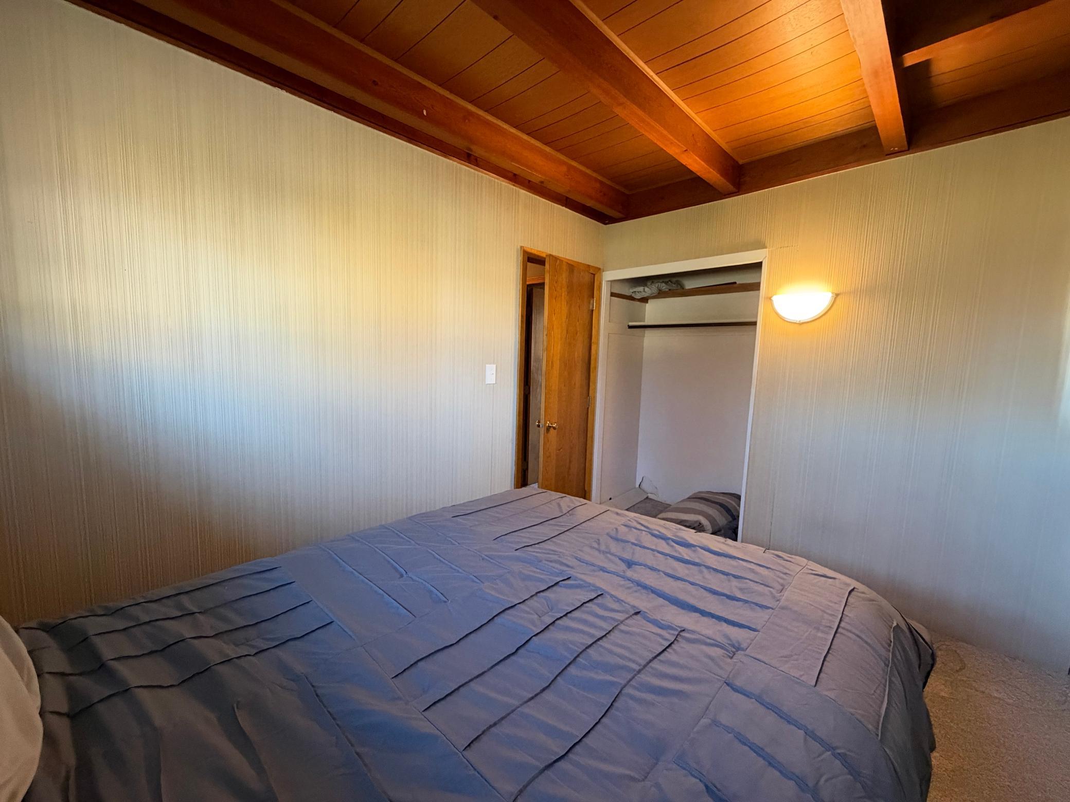 1955 single family home for sale at 525 State Avenue N in Thief River Falls, MN — 3 bed, 1 bath (photo 35 of 48)