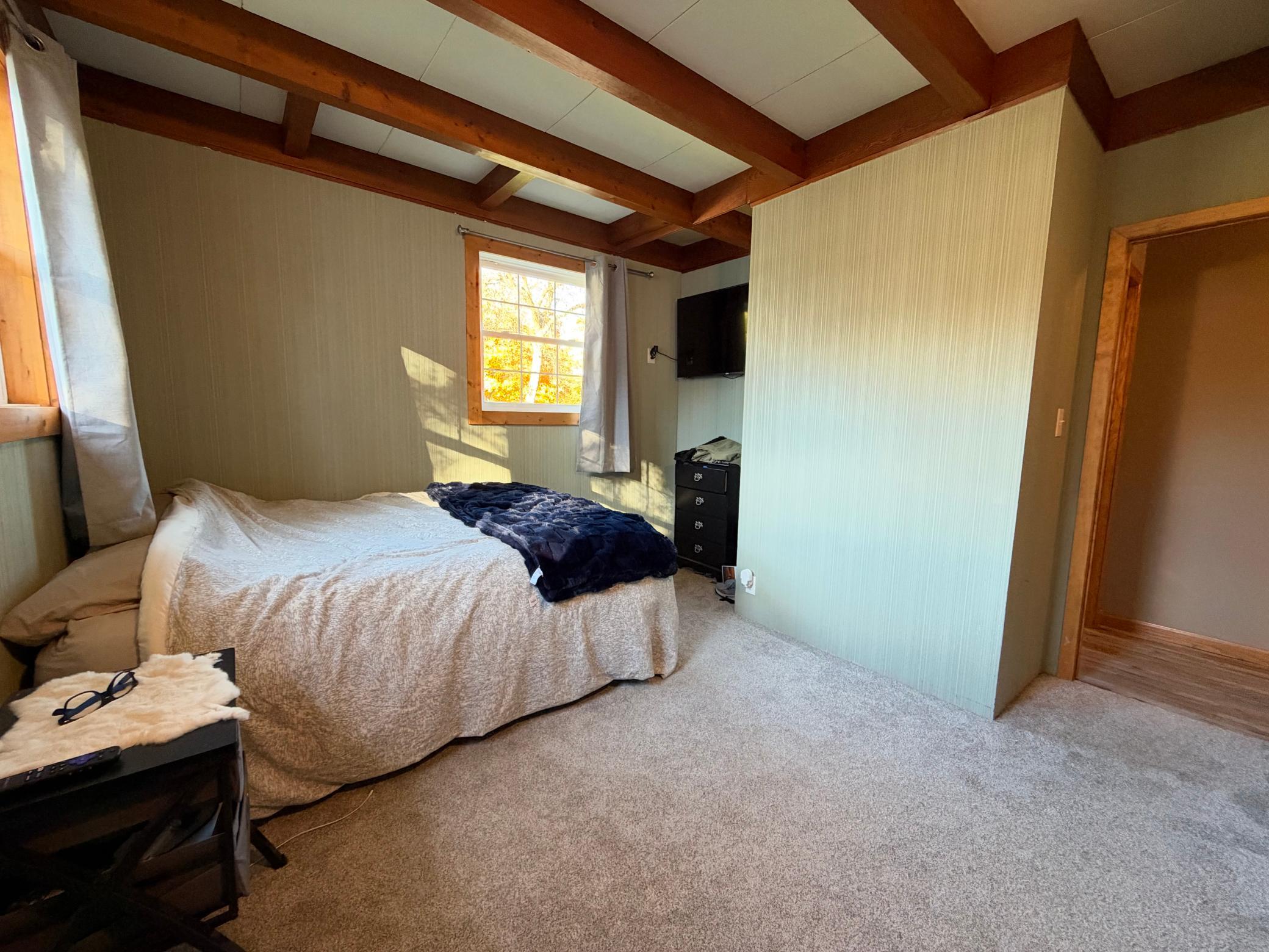 1955 single family home for sale at 525 State Avenue N in Thief River Falls, MN — 3 bed, 1 bath (photo 36 of 48)