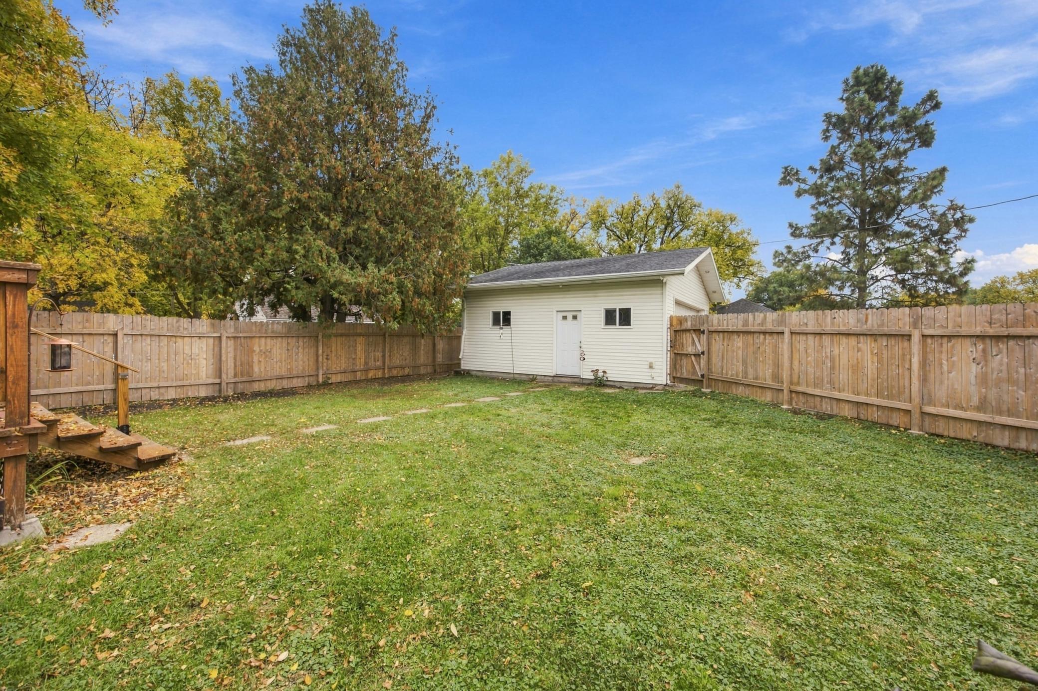 1936 single family home for sale at 224 14th Street S in Moorhead, MN — 2 bed, 1 bath (photo 27 of 34)