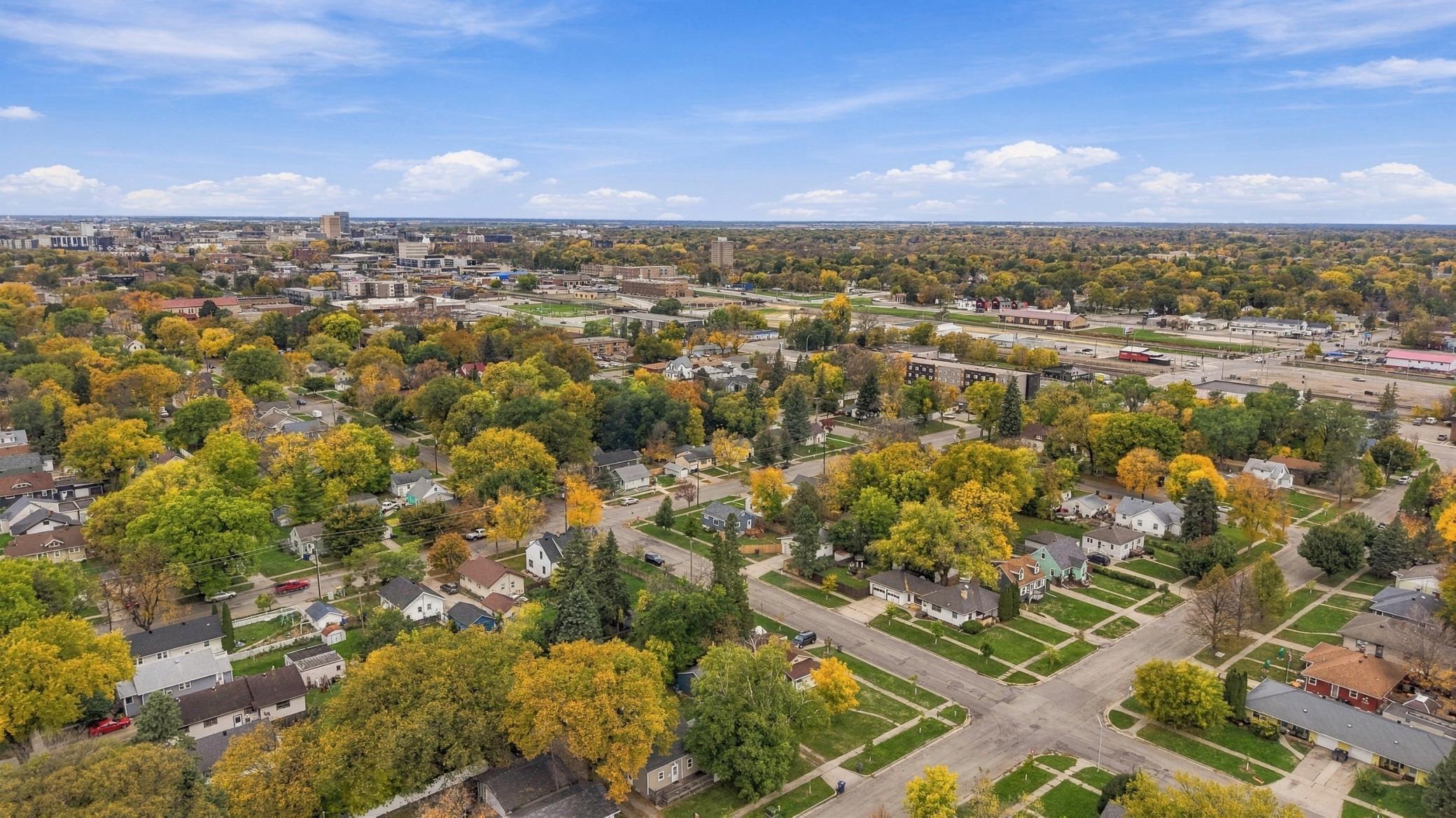 1936 single family home for sale at 224 14th Street S in Moorhead, MN — 2 bed, 1 bath (photo 33 of 34)