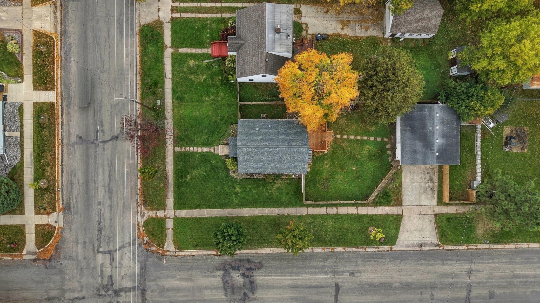 1936 single family home for sale at 224 14th Street S in Moorhead, MN — 2 bed, 1 bath (photo 34 of 34)
