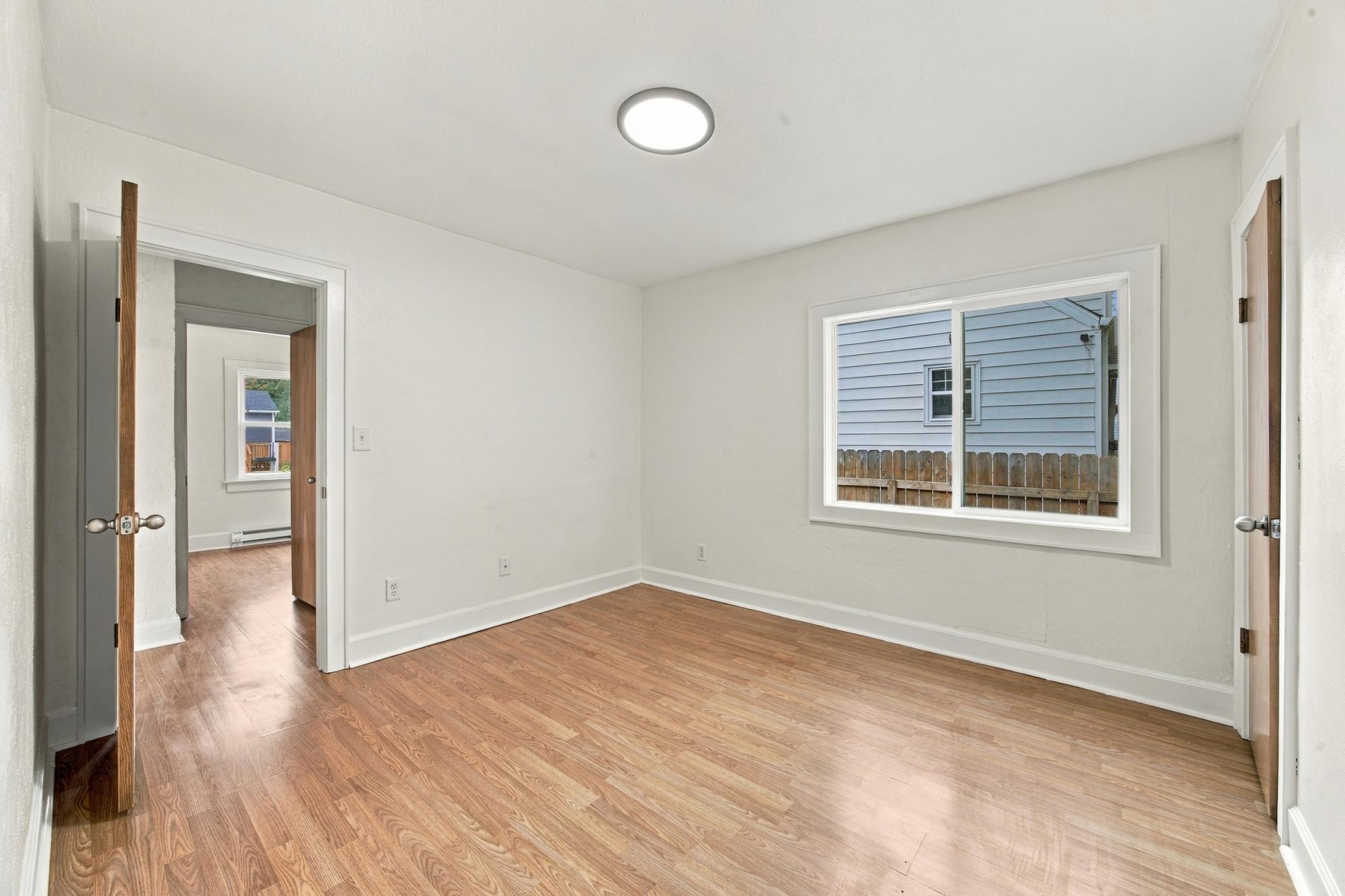 1936 single family home for sale at 224 14th Street S in Moorhead, MN — 2 bed, 1 bath (photo 10 of 34)