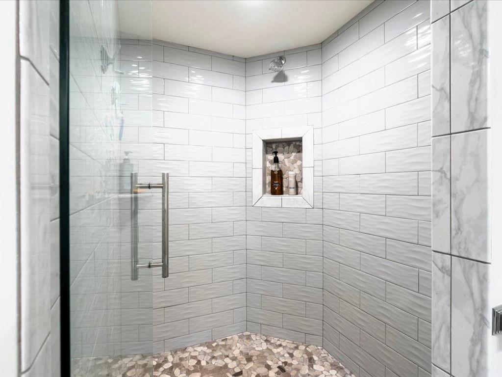 1986 townhouse for sale at 1373 E Pointe Drive in East Gull Lake, MN — 3 bed, 3 bath (photo 30 of 53)
