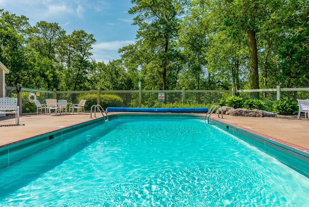 1986 townhouse for sale at 1373 E Pointe Drive in East Gull Lake, MN — 3 bed, 3 bath (photo 36 of 53)