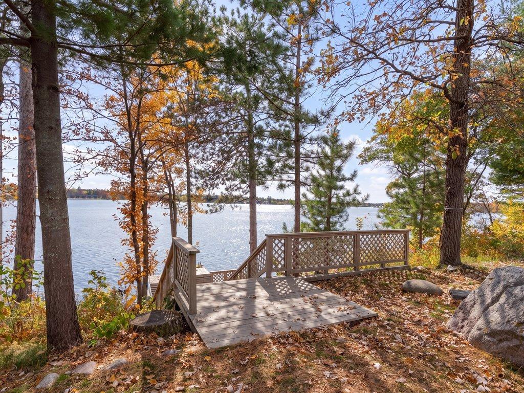 1986 townhouse for sale at 1373 E Pointe Drive in East Gull Lake, MN — 3 bed, 3 bath (photo 5 of 53)