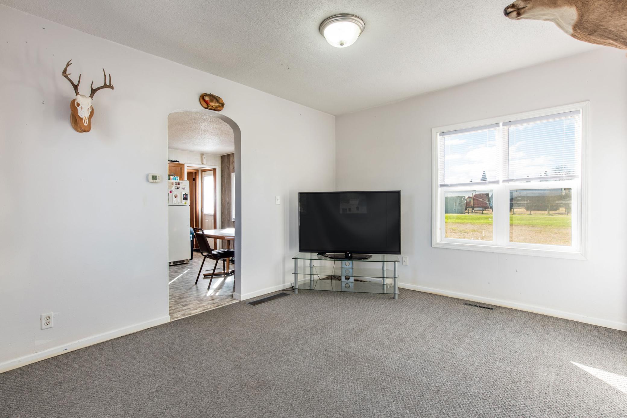 1925 single family home for sale at 150 Union Avenue W in Nelson, MN — 1 bed, 1 bath (photo 7 of 15)