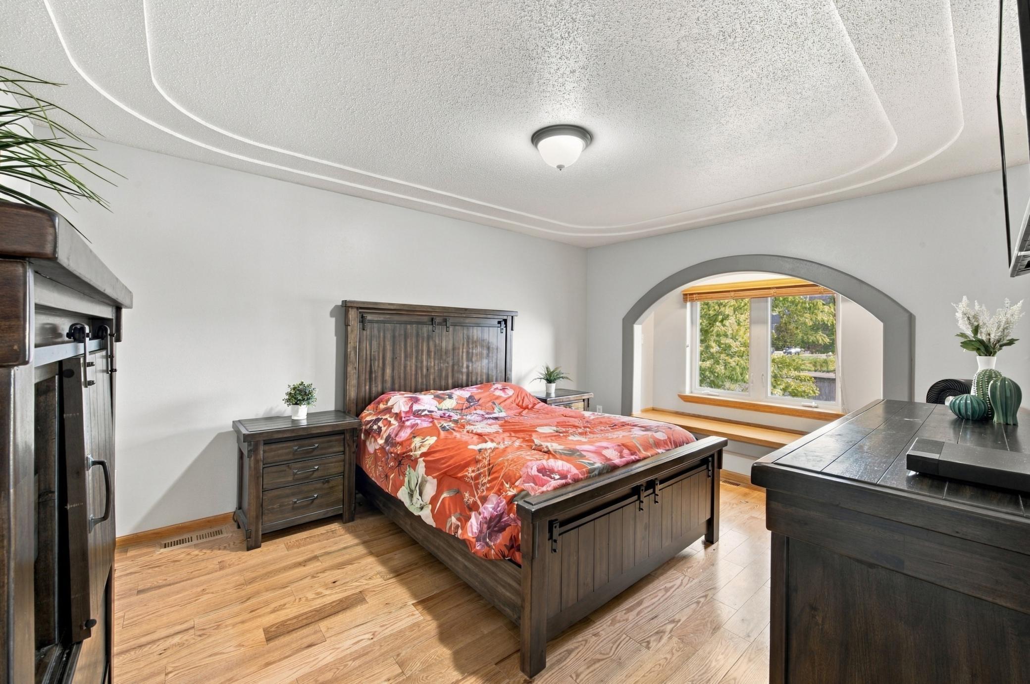 2001 single family home for sale at 4286 Woodhaven Street S in Fargo, ND — 4 bed, 2 bath (photo 13 of 41)