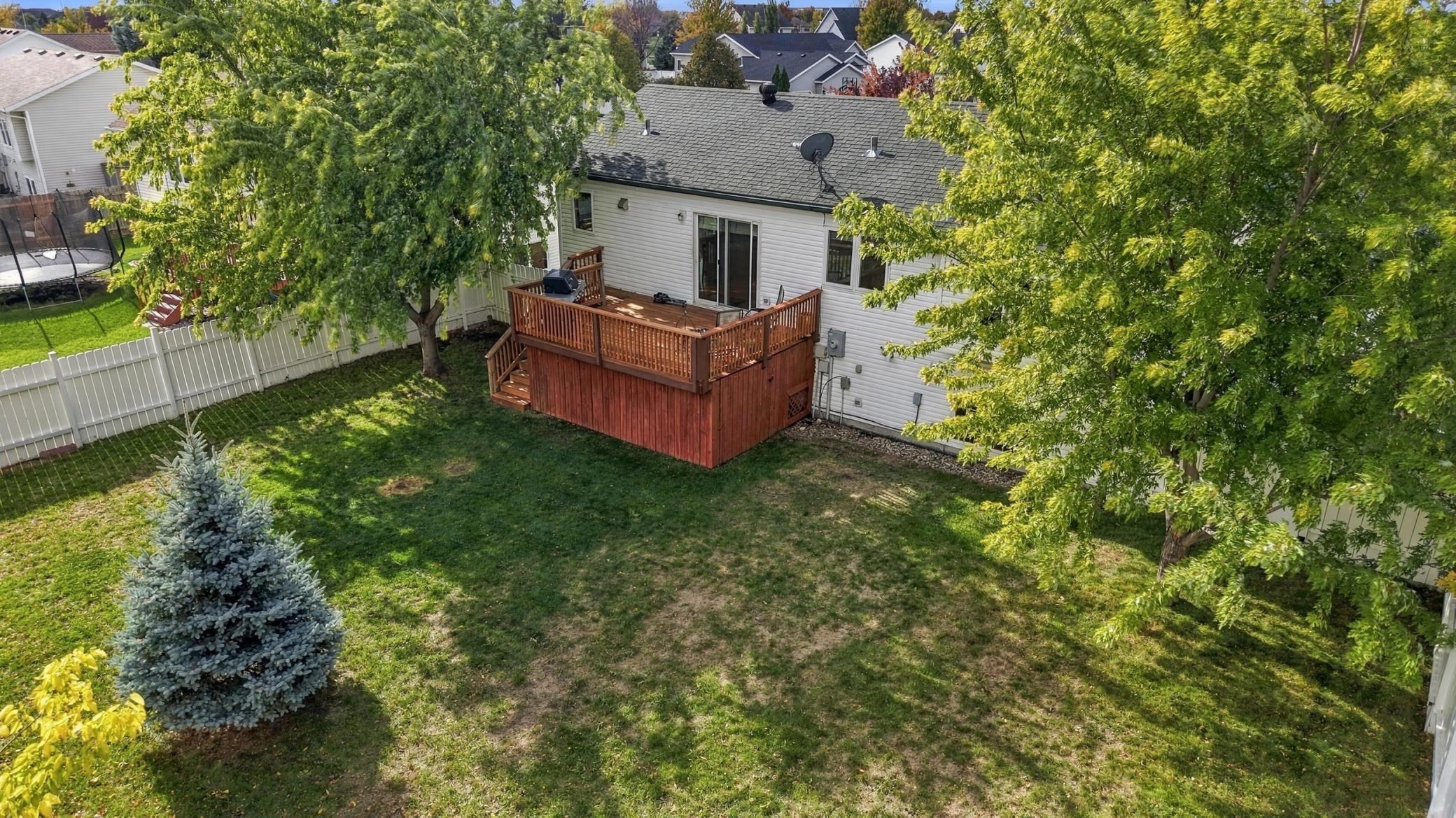 2001 single family home for sale at 4286 Woodhaven Street S in Fargo, ND — 4 bed, 2 bath (photo 33 of 41)