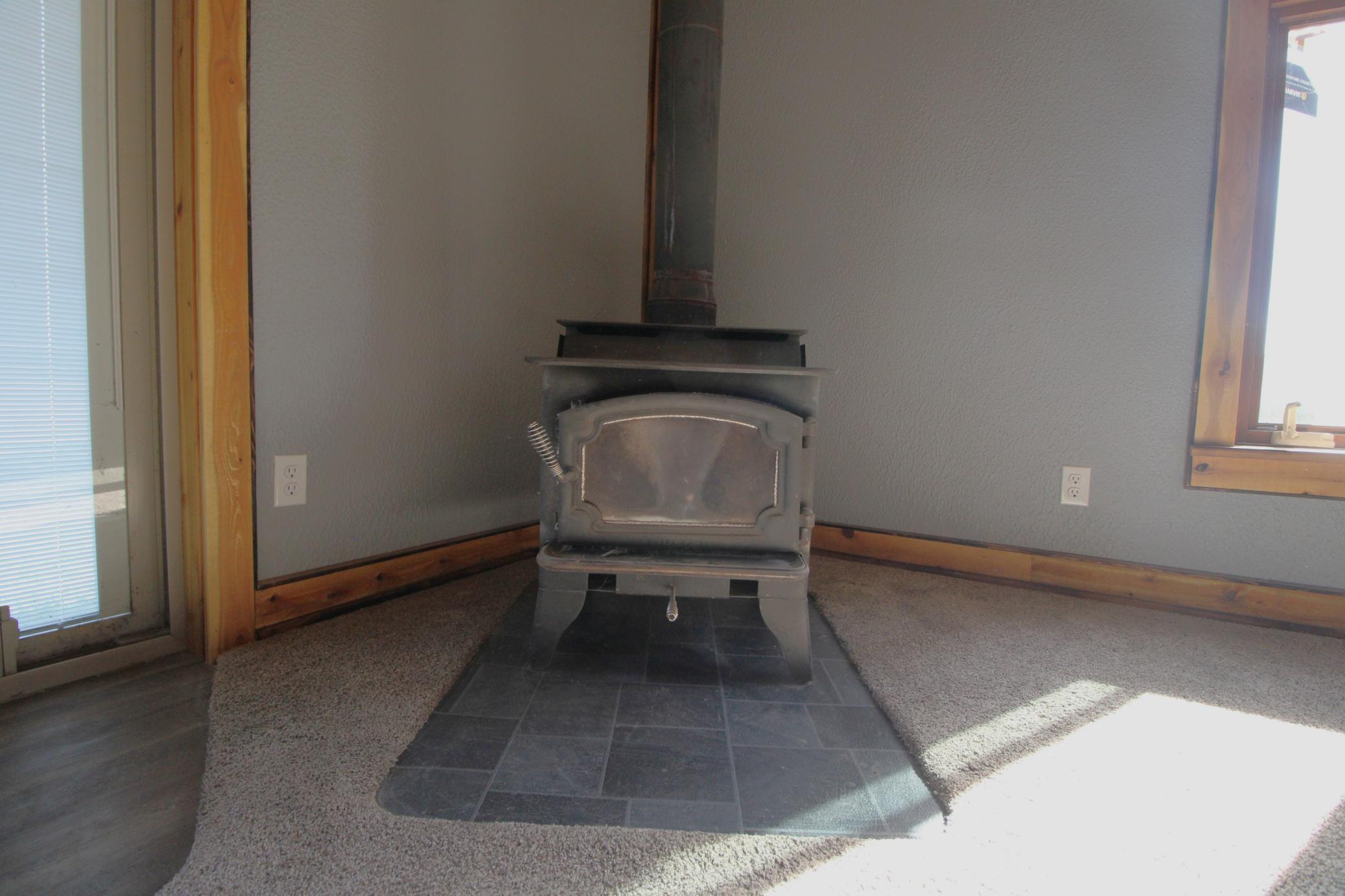 2023 single family home for sale at 40206 Marshview Drive in Emily, MN — 2 bed, 1 bath (photo 12 of 22)