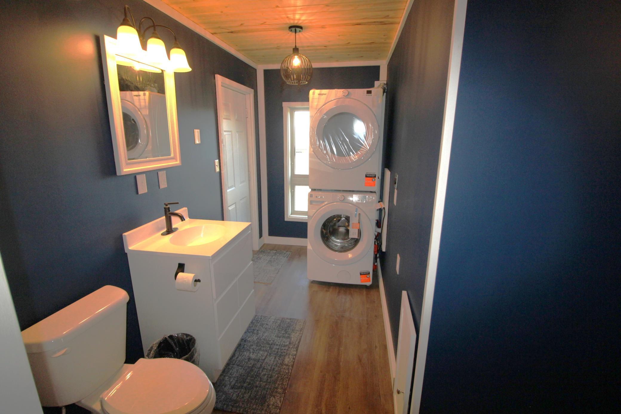 2023 single family home for sale at 40206 Marshview Drive in Emily, MN — 2 bed, 1 bath (photo 14 of 22)