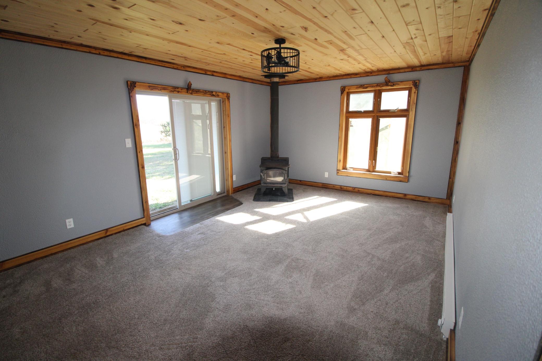2023 single family home for sale at 40206 Marshview Drive in Emily, MN — 2 bed, 1 bath (photo 10 of 22)