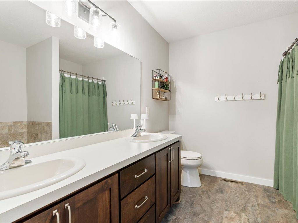 2018 single family home for sale at 8609 Sugarberry Creek in Brainerd, MN — 4 bed, 3 bath (photo 22 of 30)