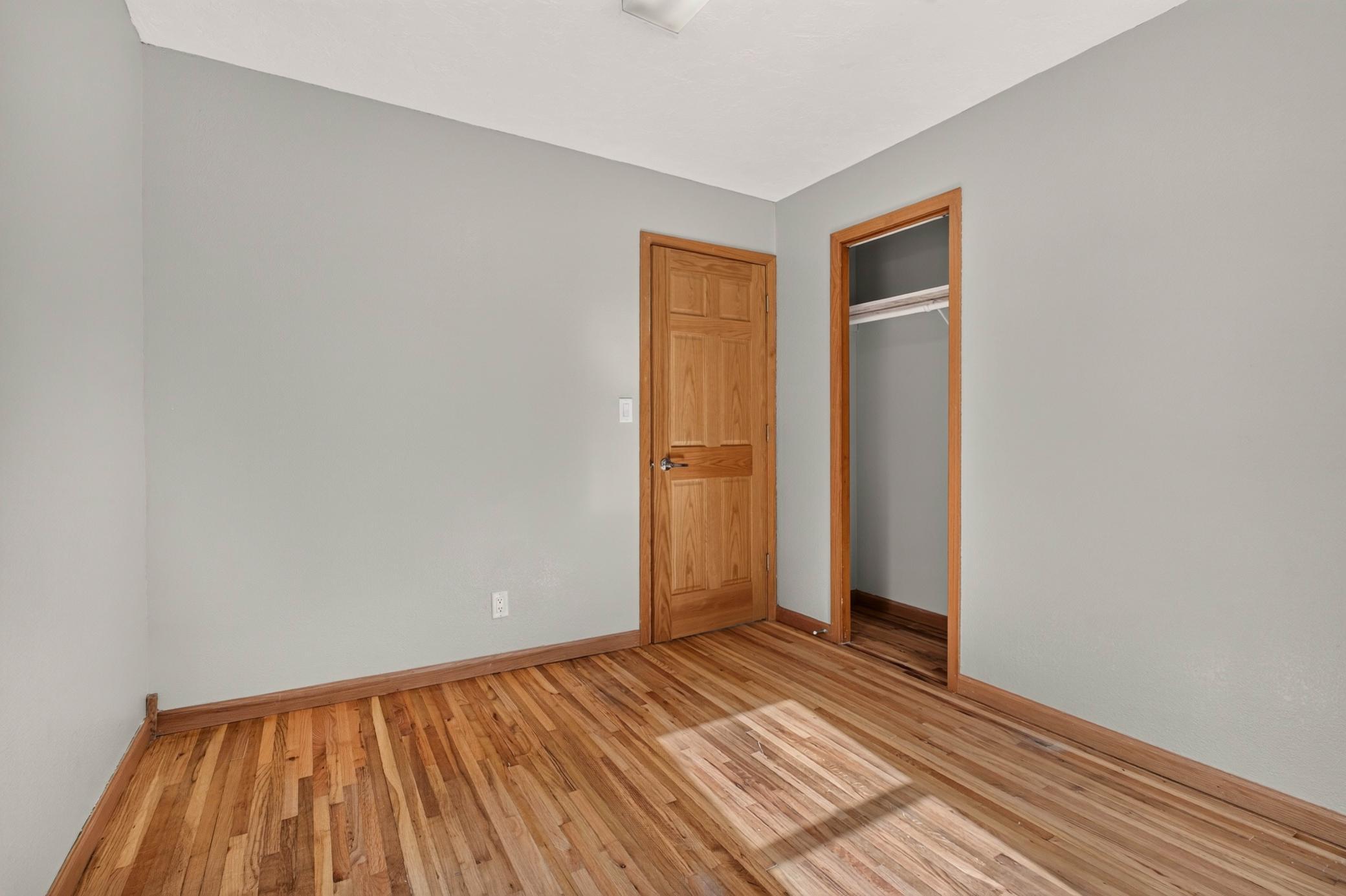 1940 single family home for sale at 1342 16th Street S in Fargo, ND — 3 bed, 2 bath (photo 26 of 48)