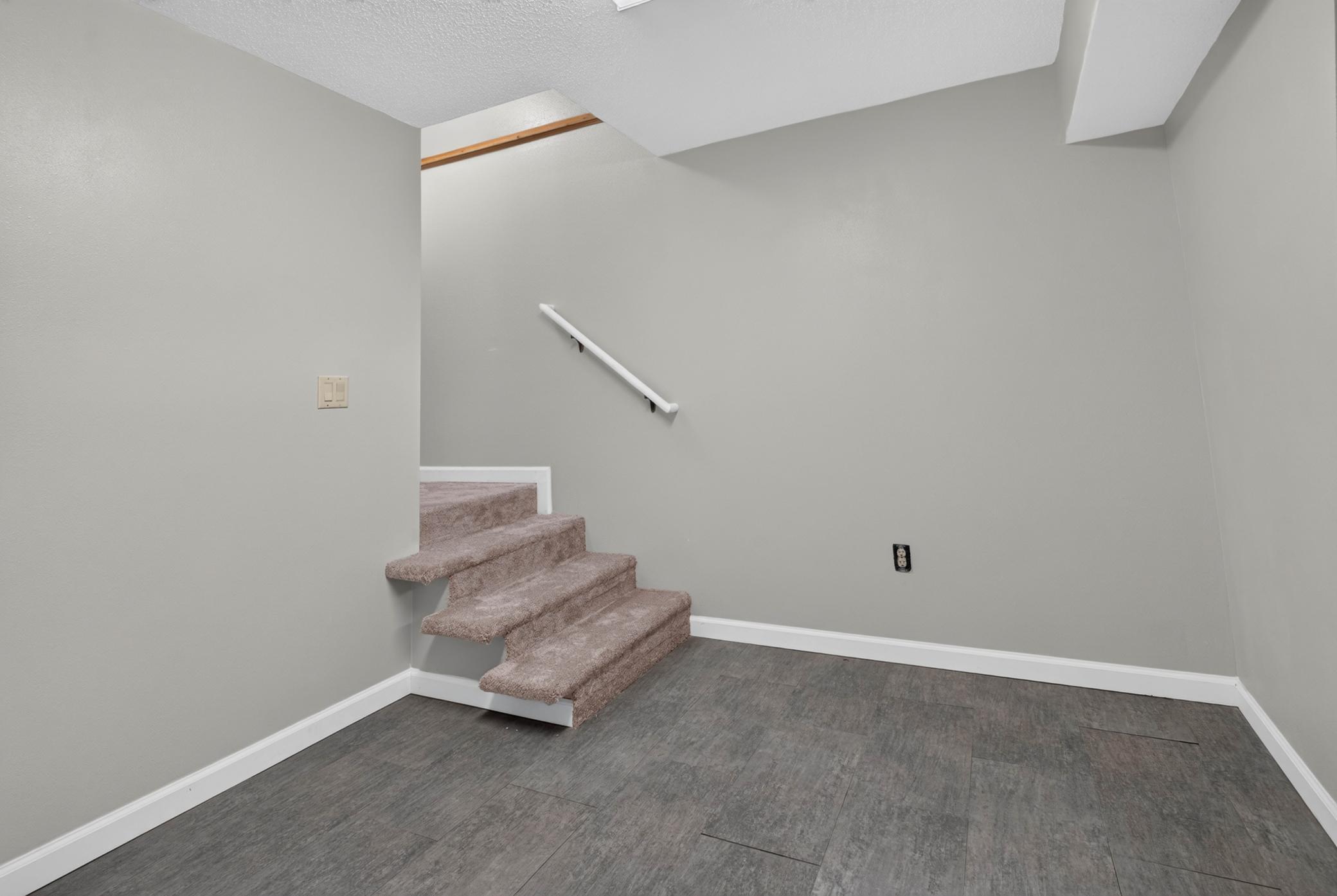 1940 single family home for sale at 1342 16th Street S in Fargo, ND — 3 bed, 2 bath (photo 43 of 48)