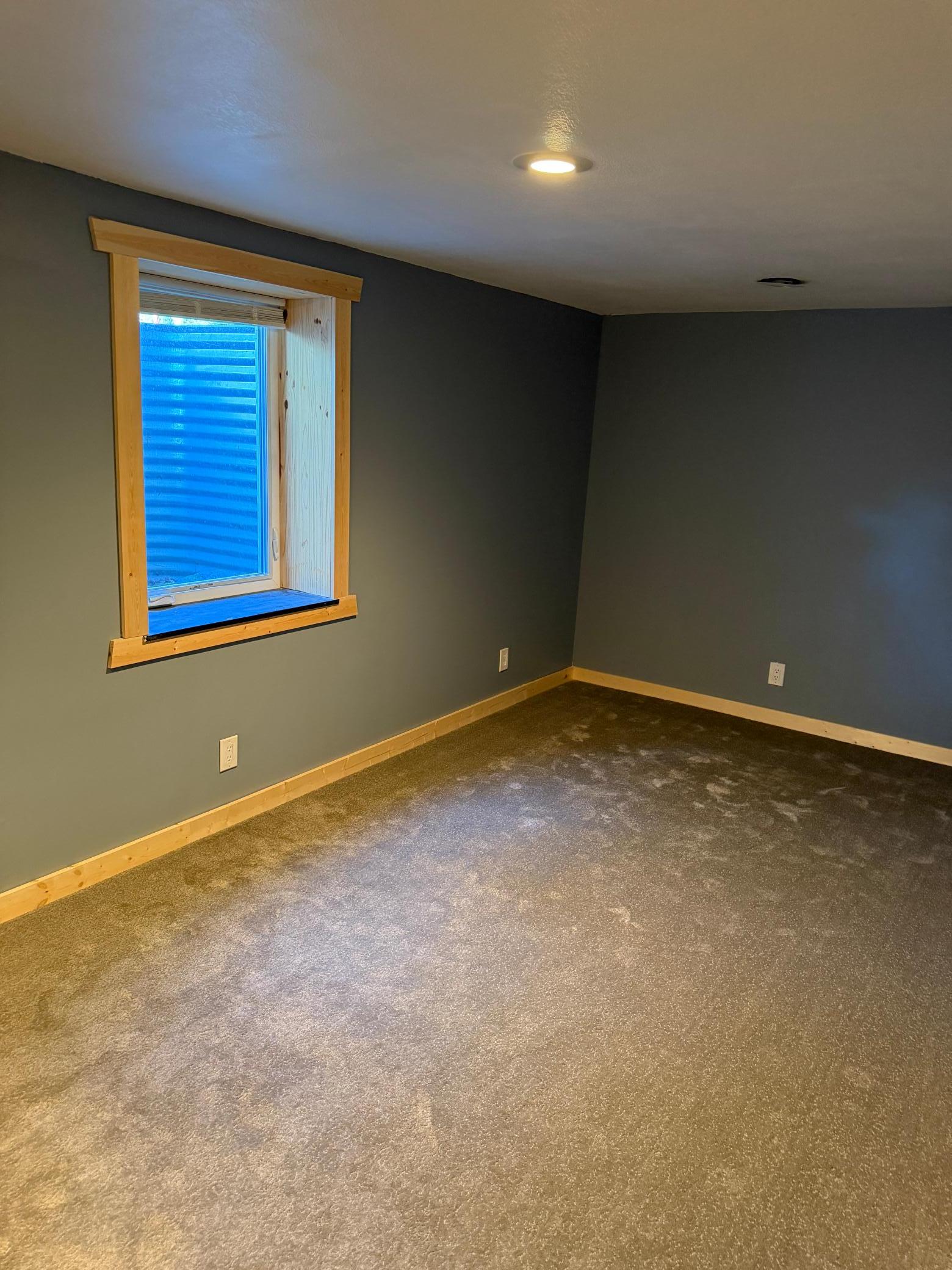 1990 single family home for sale at 702 Washington Avenue S in Park Rapids, MN — 3 bed, 2 bath (photo 11 of 15)