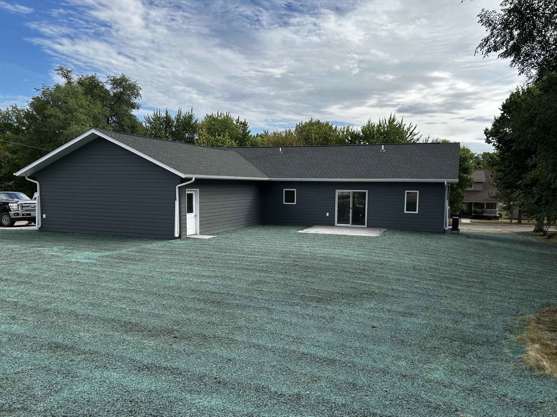 2026 single family home for sale at 902 Forest Street in Lisbon, ND — 3 bed, 2 bath (photo 10 of 10)