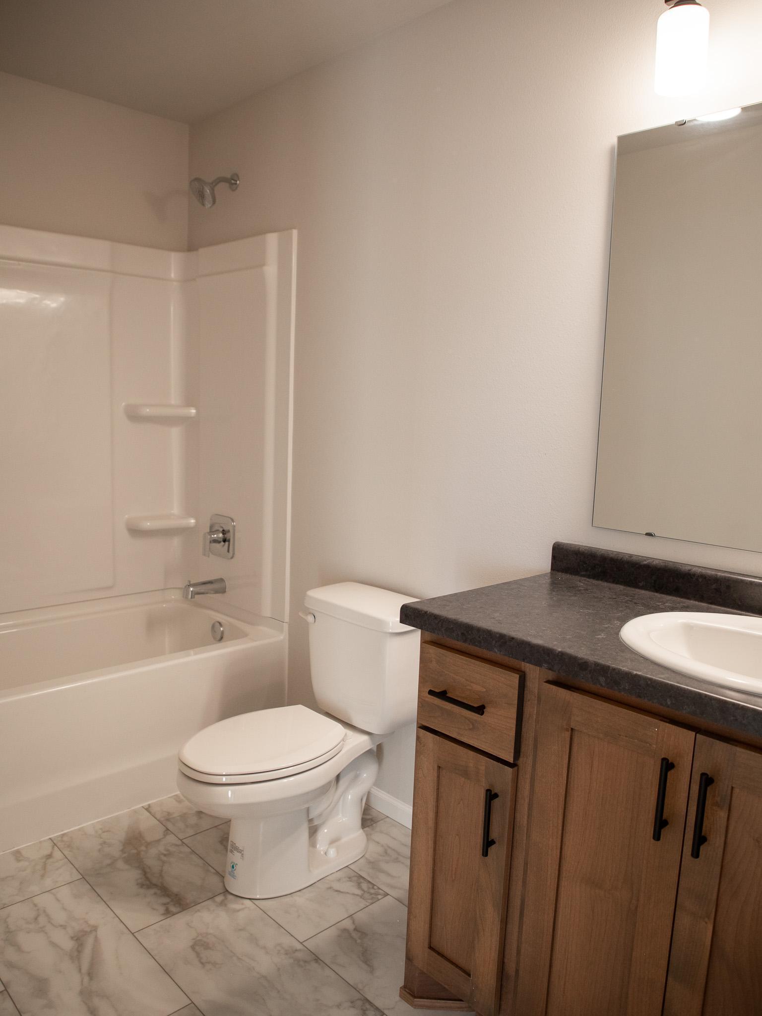 2025 single family home for sale at 1187 Rachel Drive W in West Fargo, ND — 3 bed, 3 bath (photo 16 of 30)