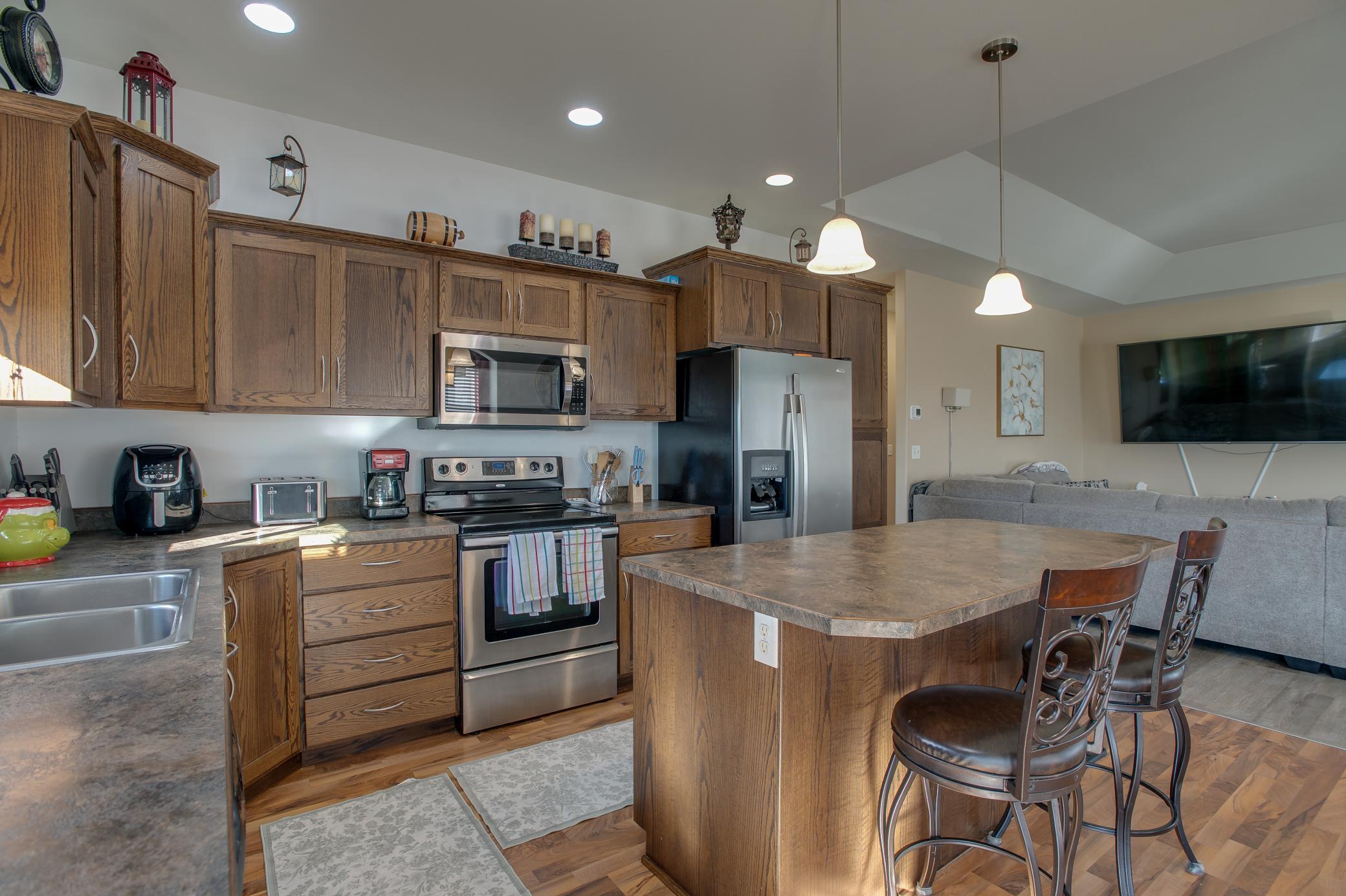 2008 single family home for sale at 4892 51st Avenue S in Fargo, ND — 4 bed, 2 bath (photo 20 of 43)