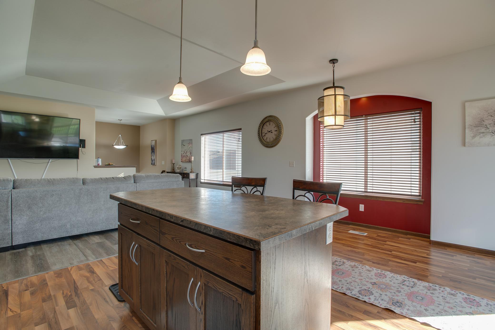 2008 single family home for sale at 4892 51st Avenue S in Fargo, ND — 4 bed, 2 bath (photo 22 of 43)