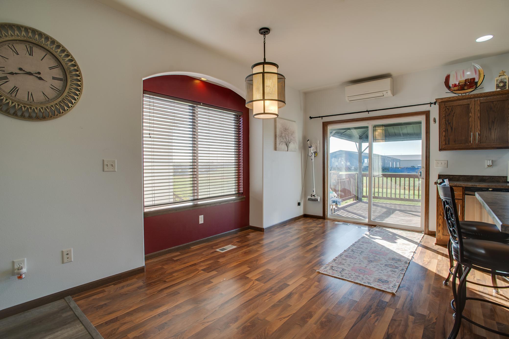 2008 single family home for sale at 4892 51st Avenue S in Fargo, ND — 4 bed, 2 bath (photo 23 of 43)