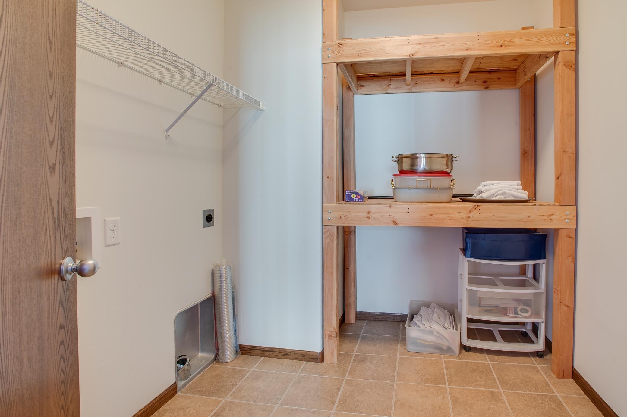 2008 single family home for sale at 4892 51st Avenue S in Fargo, ND — 4 bed, 2 bath (photo 29 of 43)
