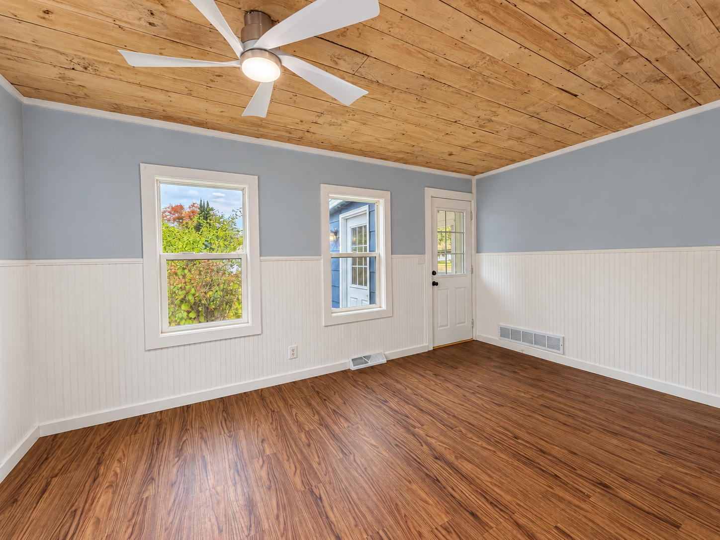 1937 single family home for sale at 224 6th Street NE in Crosby, MN — 2 bed, 1 bath (photo 13 of 27)