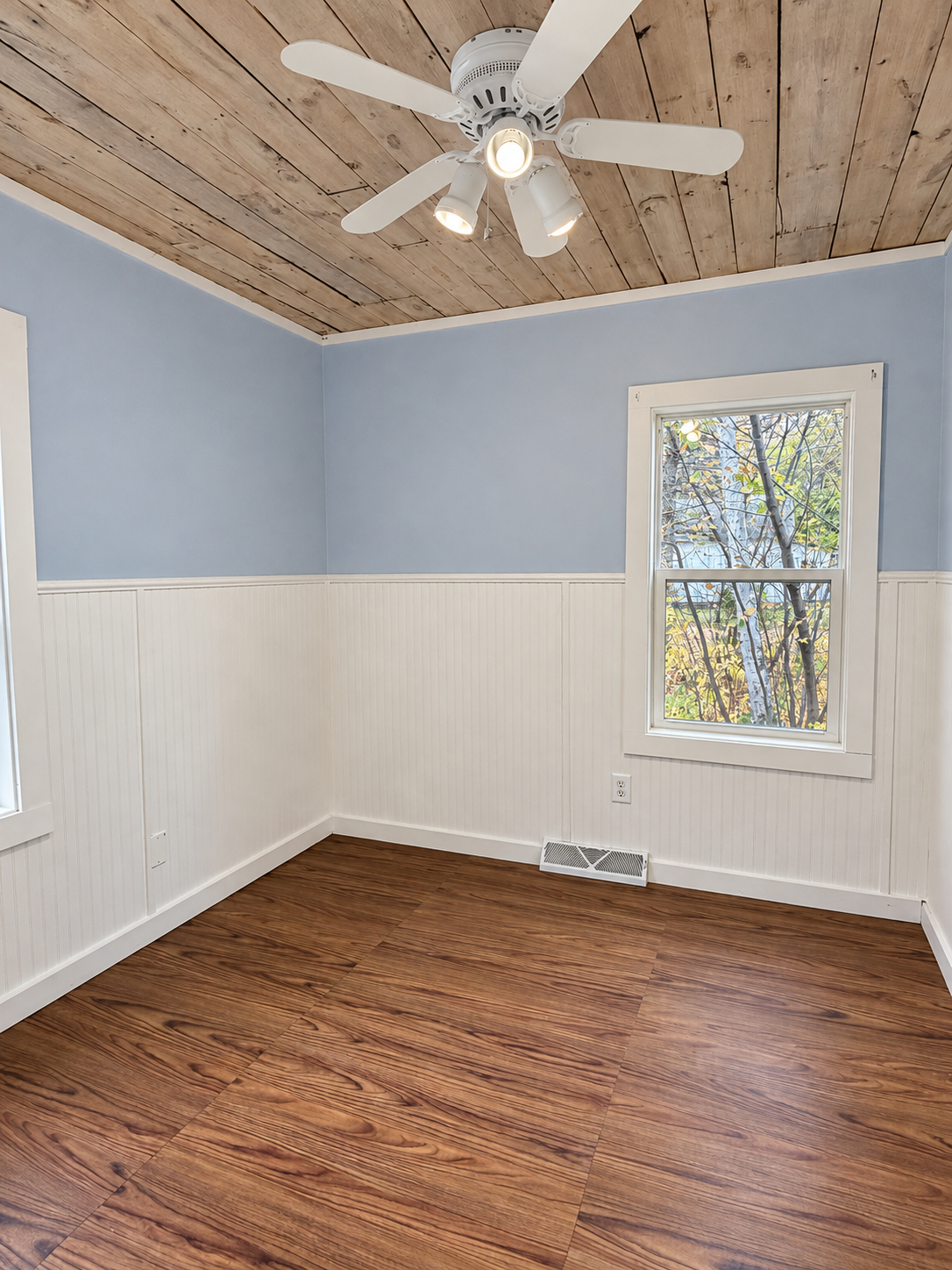 1937 single family home for sale at 224 6th Street NE in Crosby, MN — 2 bed, 1 bath (photo 20 of 27)