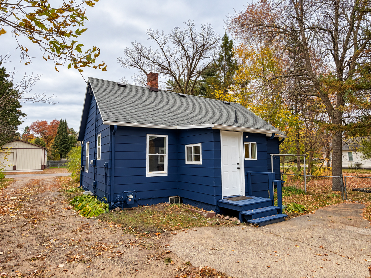 1937 single family home for sale at 224 6th Street NE in Crosby, MN — 2 bed, 1 bath (photo 5 of 27)