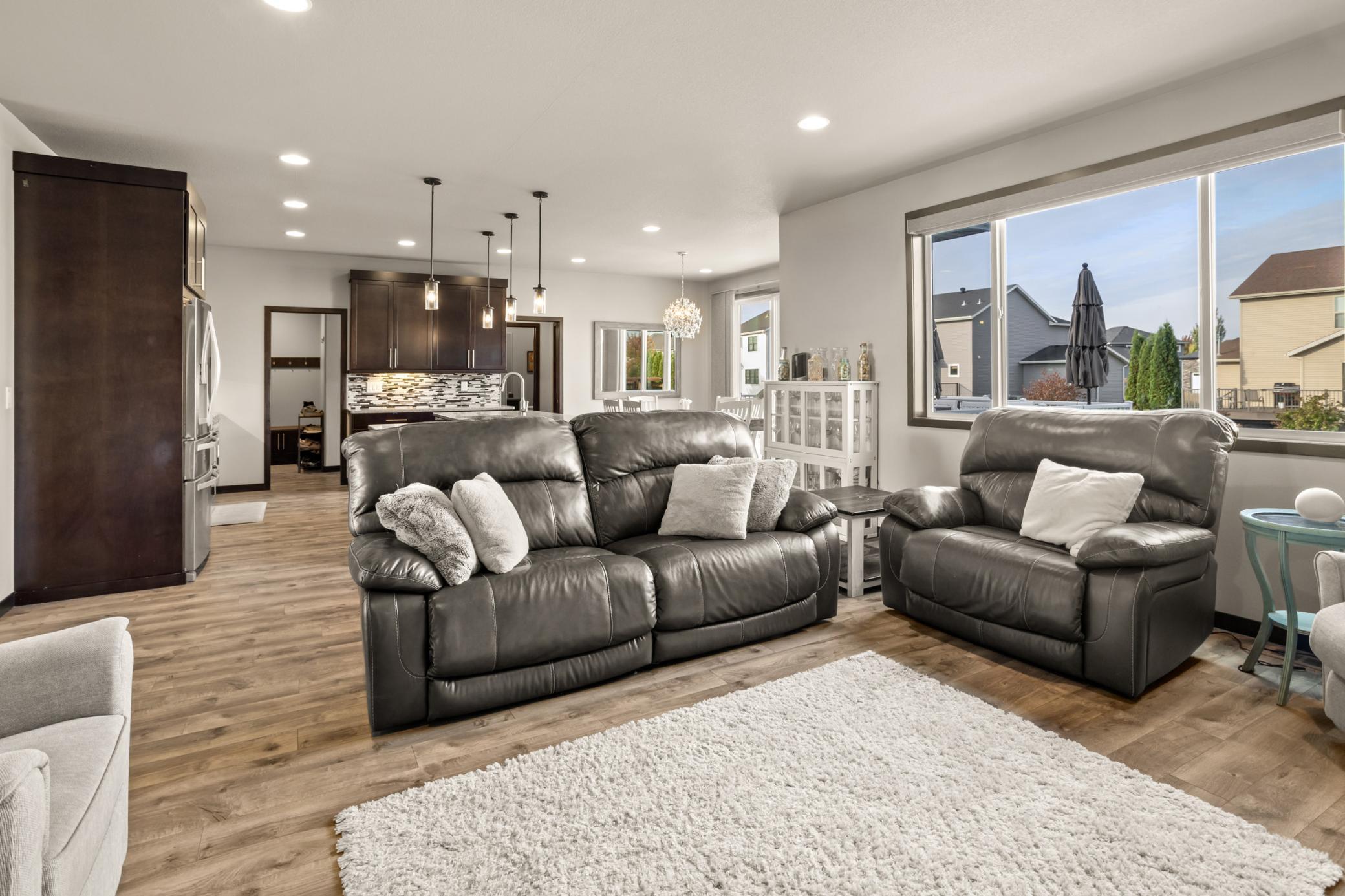 2015 single family home for sale at 3652 Bell Boulevard E in West Fargo, ND — 5 bed, 4 bath (photo 16 of 61)
