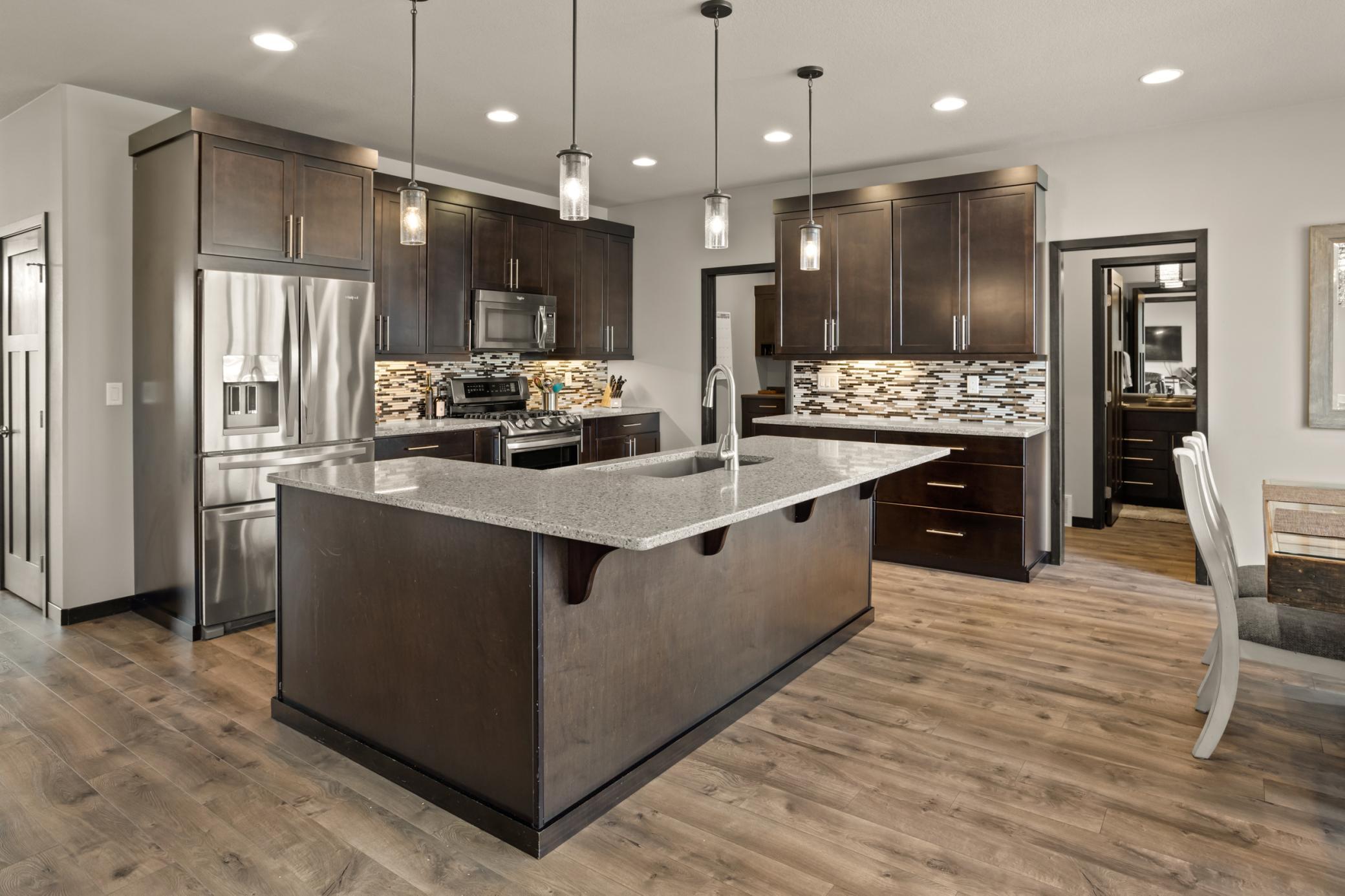 2015 single family home for sale at 3652 Bell Boulevard E in West Fargo, ND — 5 bed, 4 bath (photo 18 of 61)