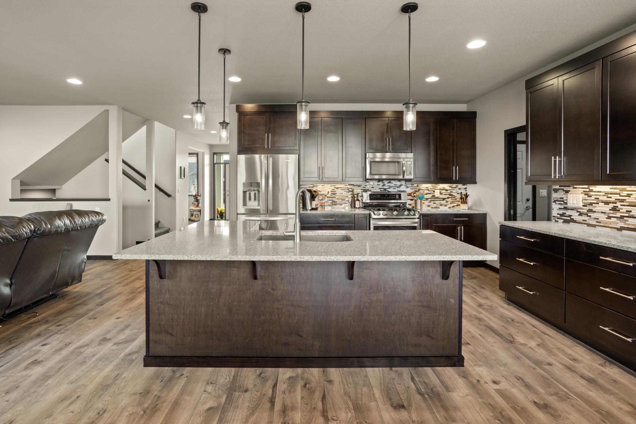 2015 single family home for sale at 3652 Bell Boulevard E in West Fargo, ND — 5 bed, 4 bath (photo 19 of 61)