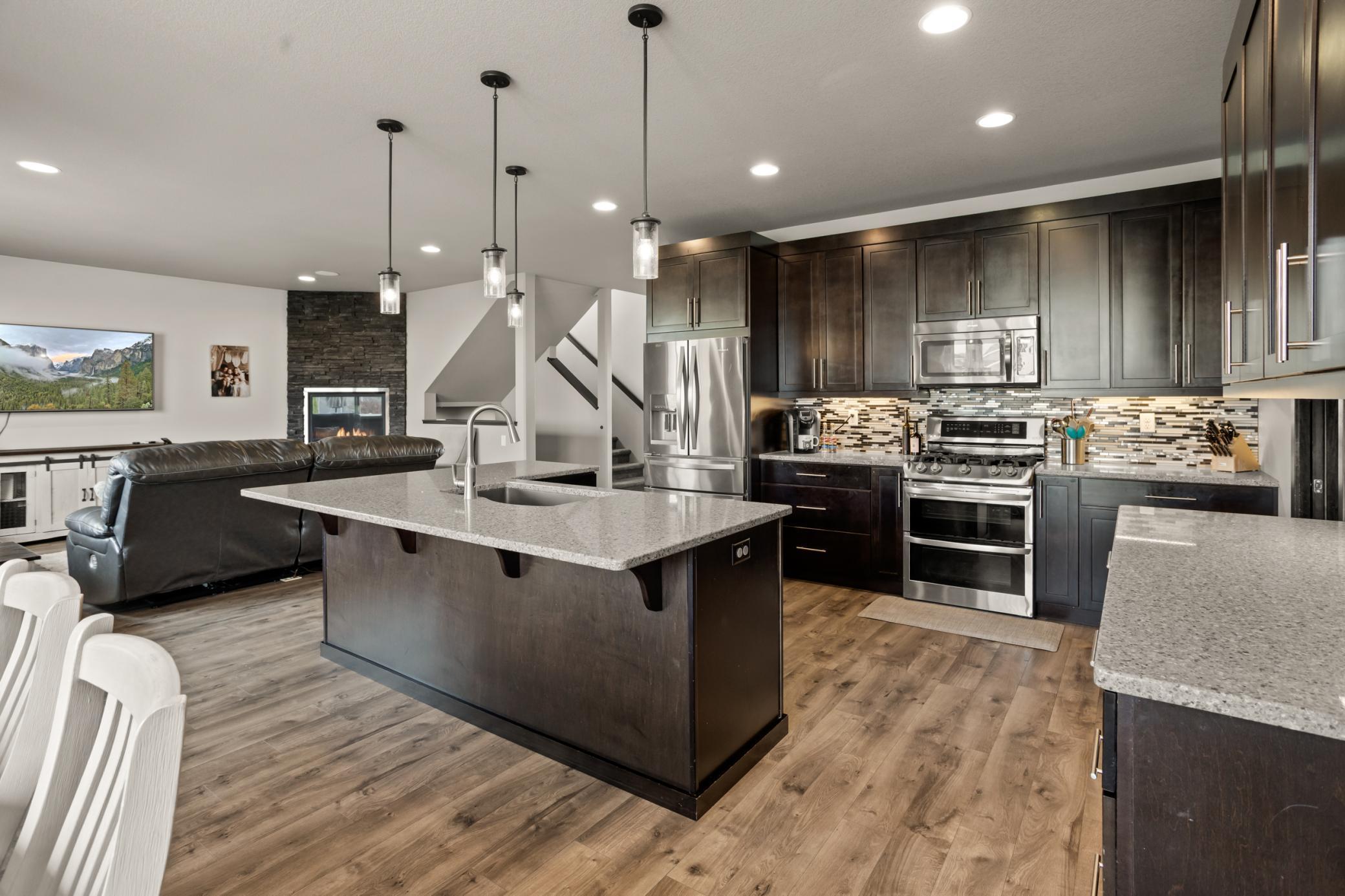 2015 single family home for sale at 3652 Bell Boulevard E in West Fargo, ND — 5 bed, 4 bath (photo 20 of 61)