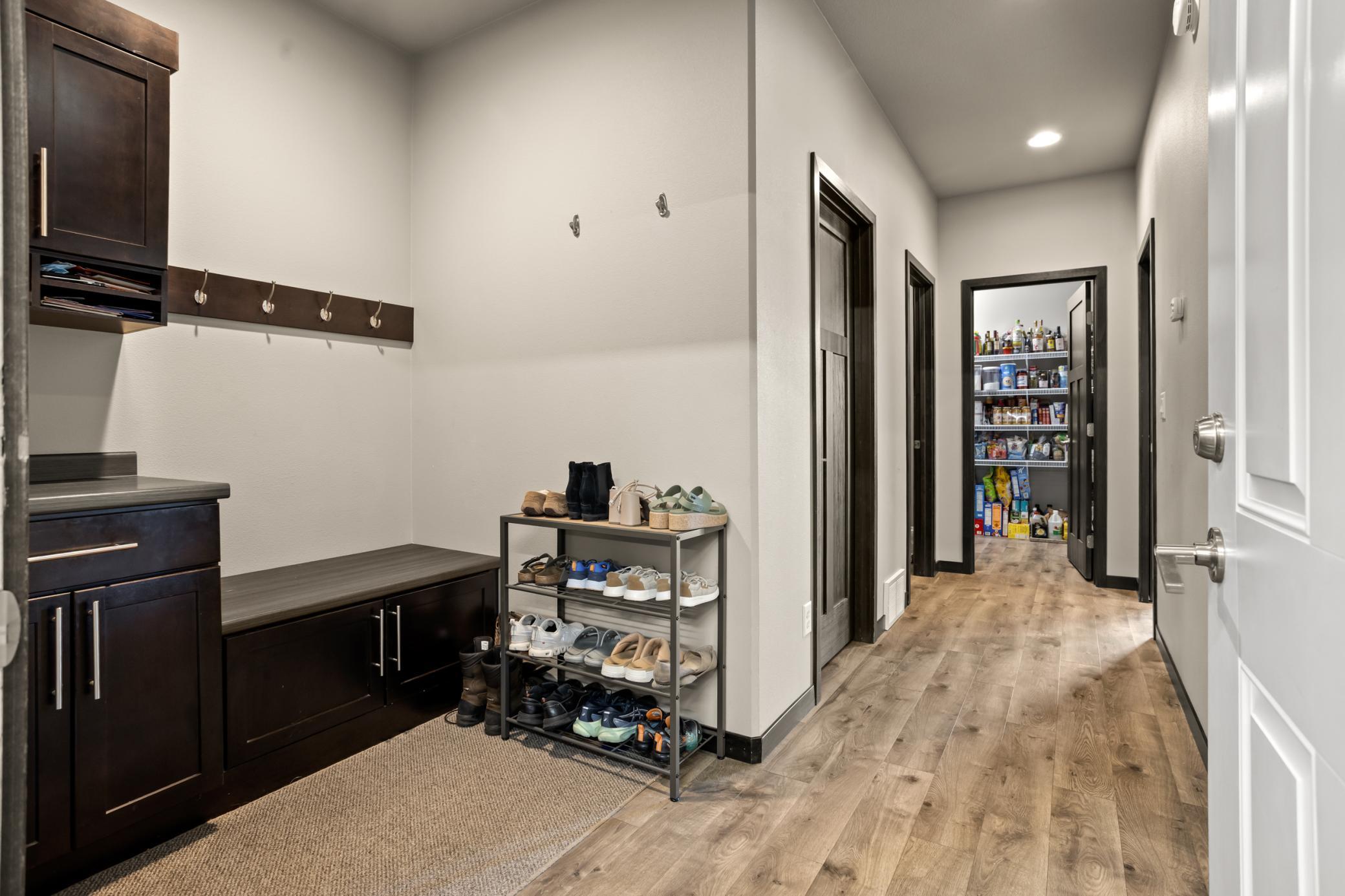 2015 single family home for sale at 3652 Bell Boulevard E in West Fargo, ND — 5 bed, 4 bath (photo 23 of 61)